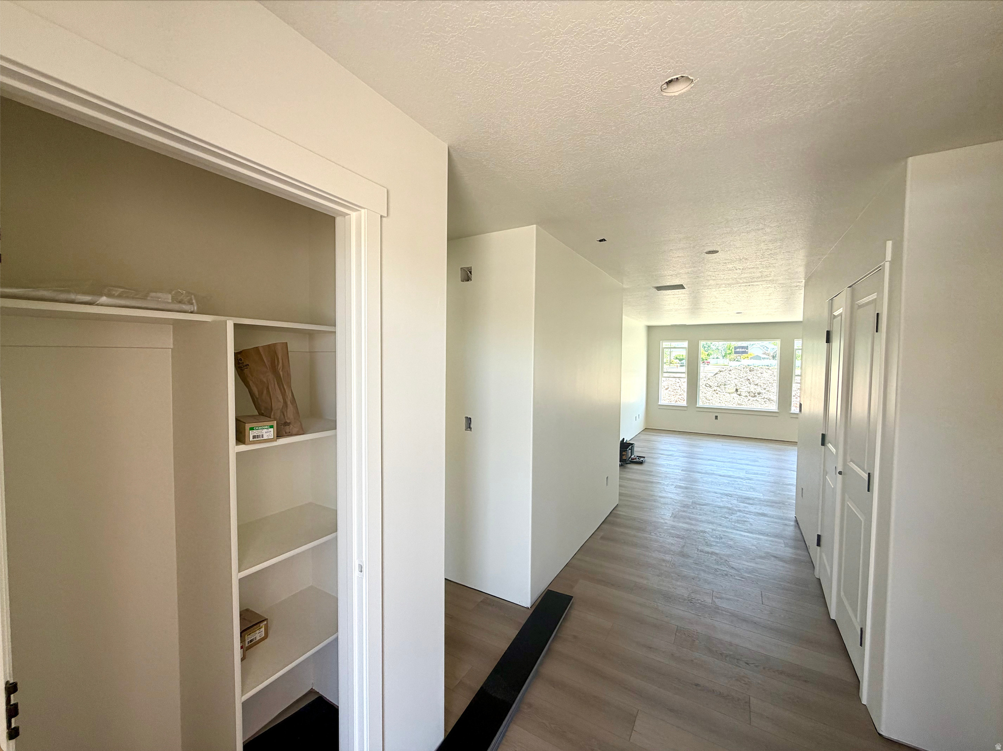 SUMMIT VIEW - Residential
