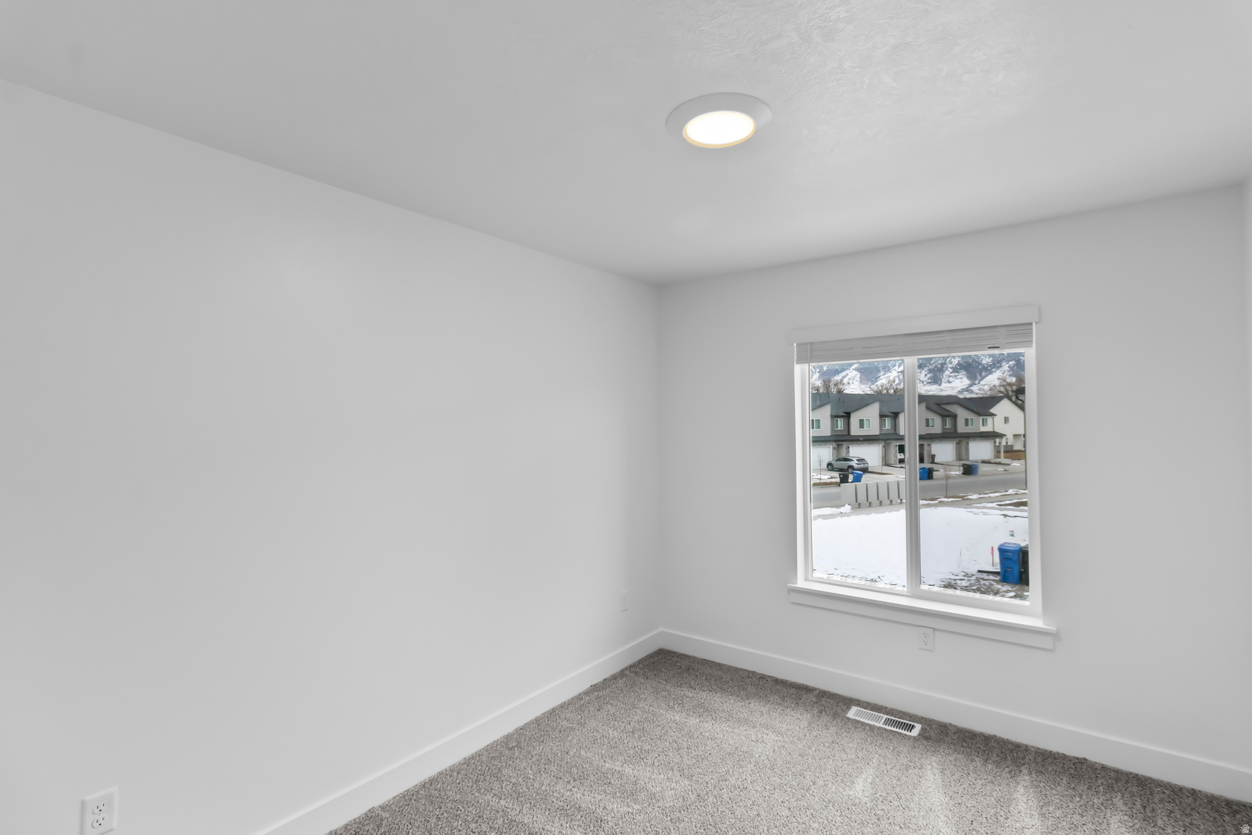 RIDGELINE PARK - Residential