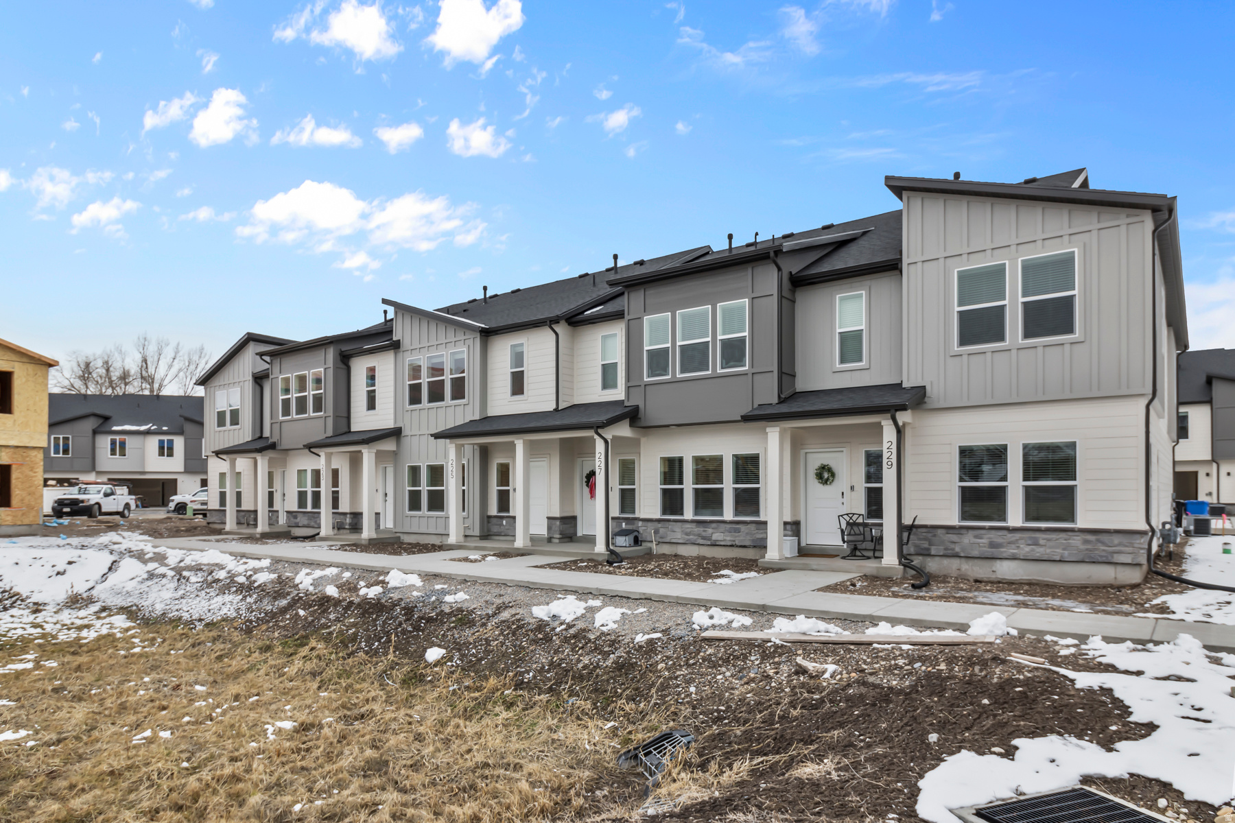 RIDGELINE PARK - Residential