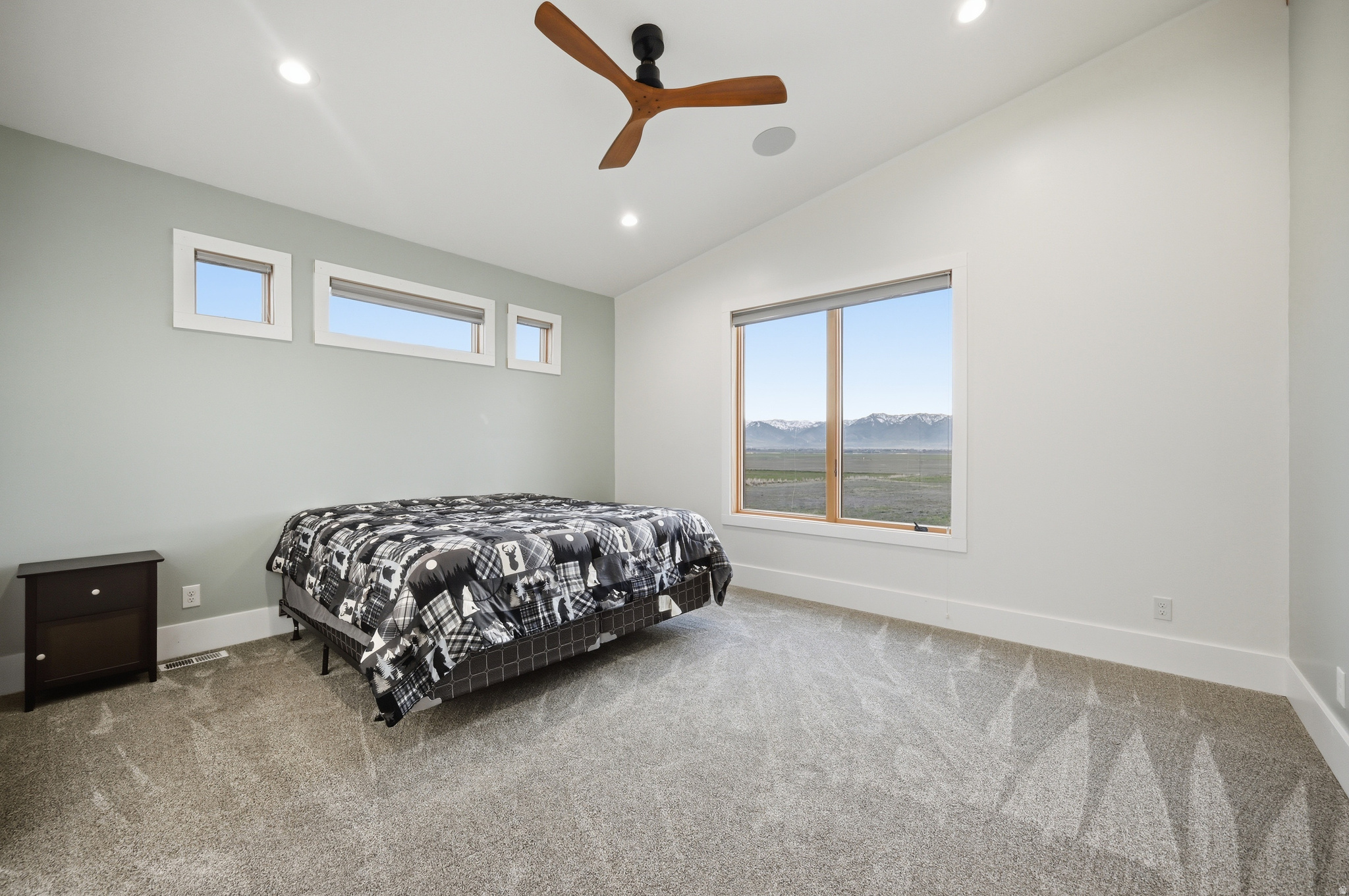 HAWKS RDG - Residential