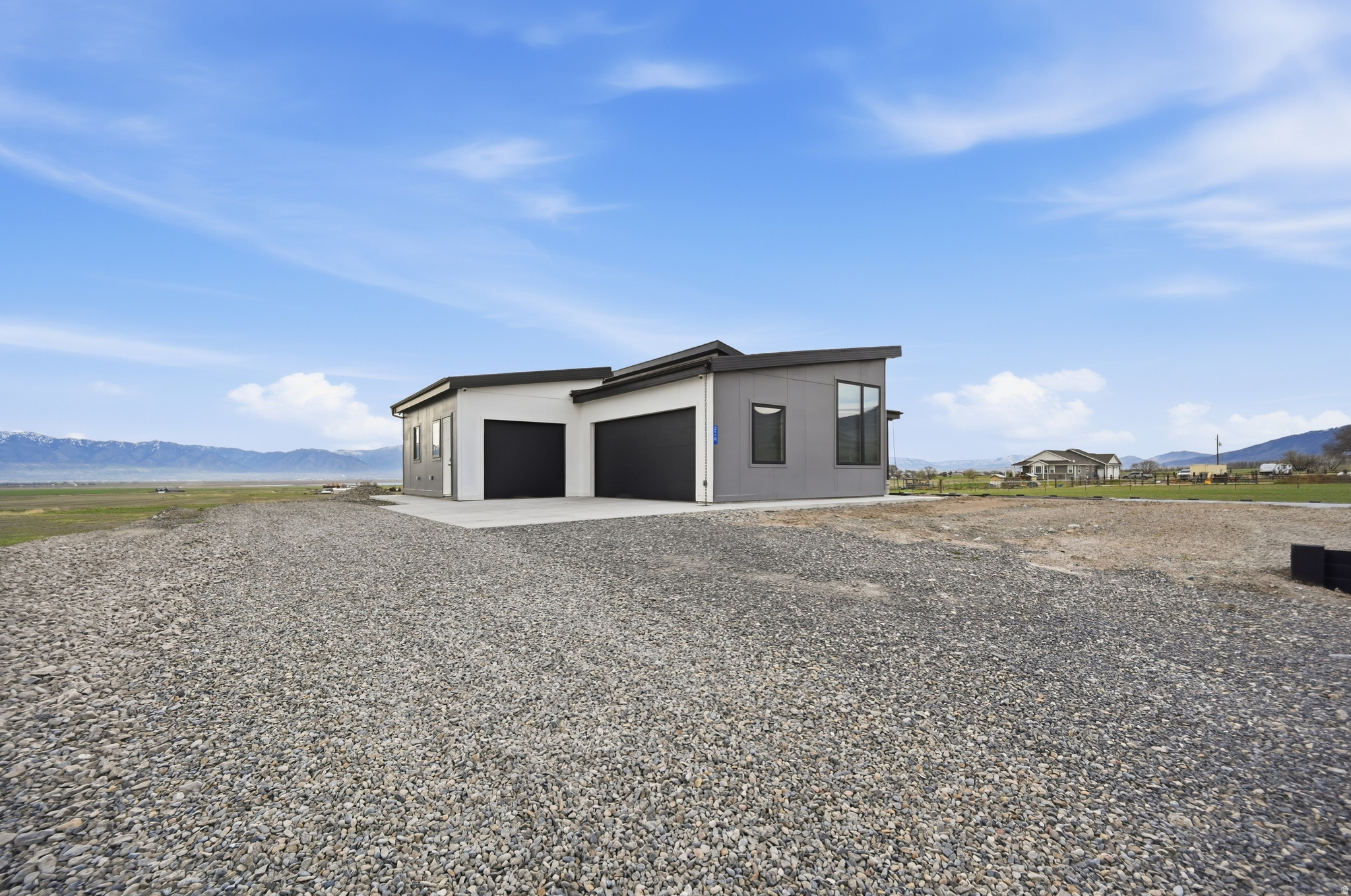 HAWKS RDG - Residential