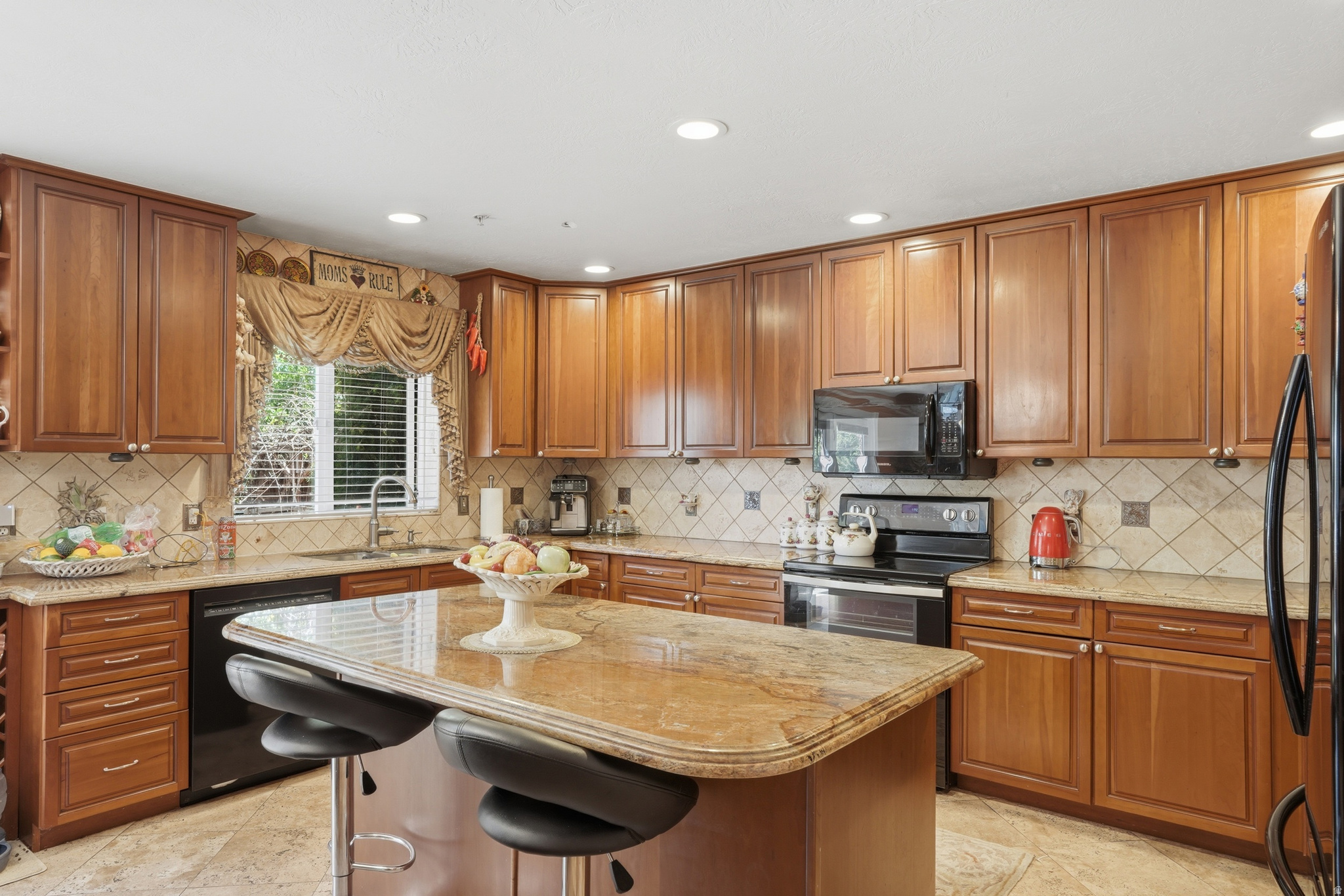SUNCREST - Residential