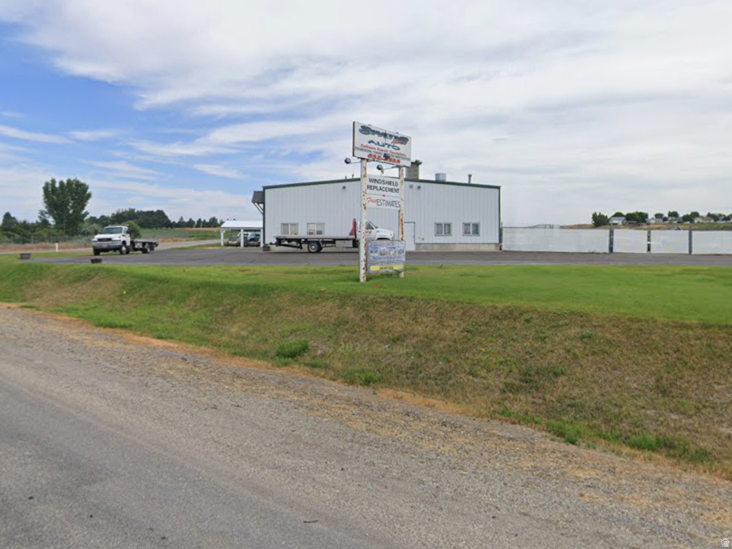 SANCREST COMMERCIAL PARK - Commercial Sale