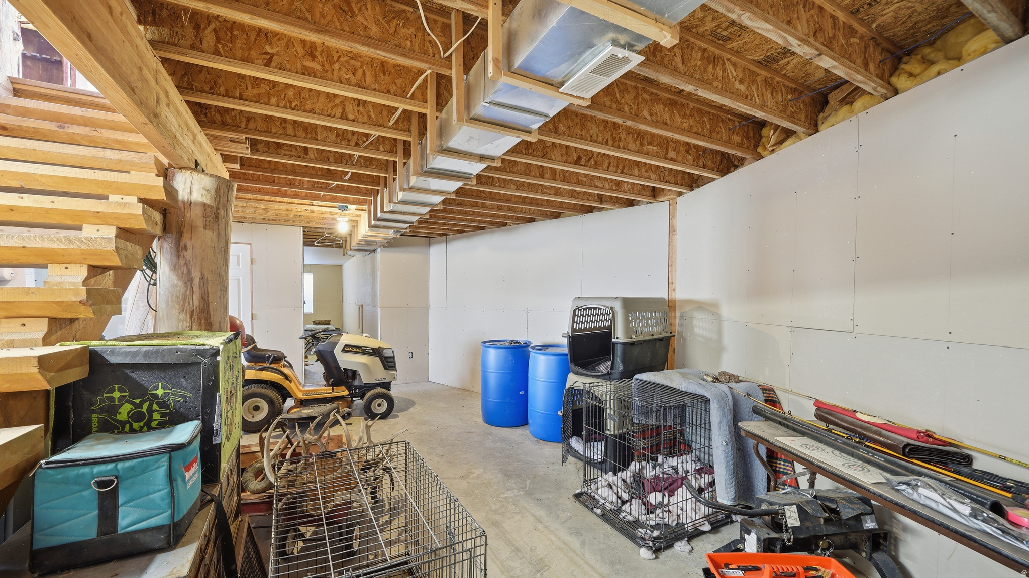 ROAD TAYLOR - Residential