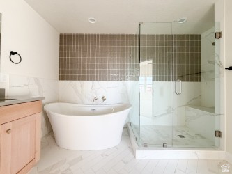 OVERLAKE - Residential