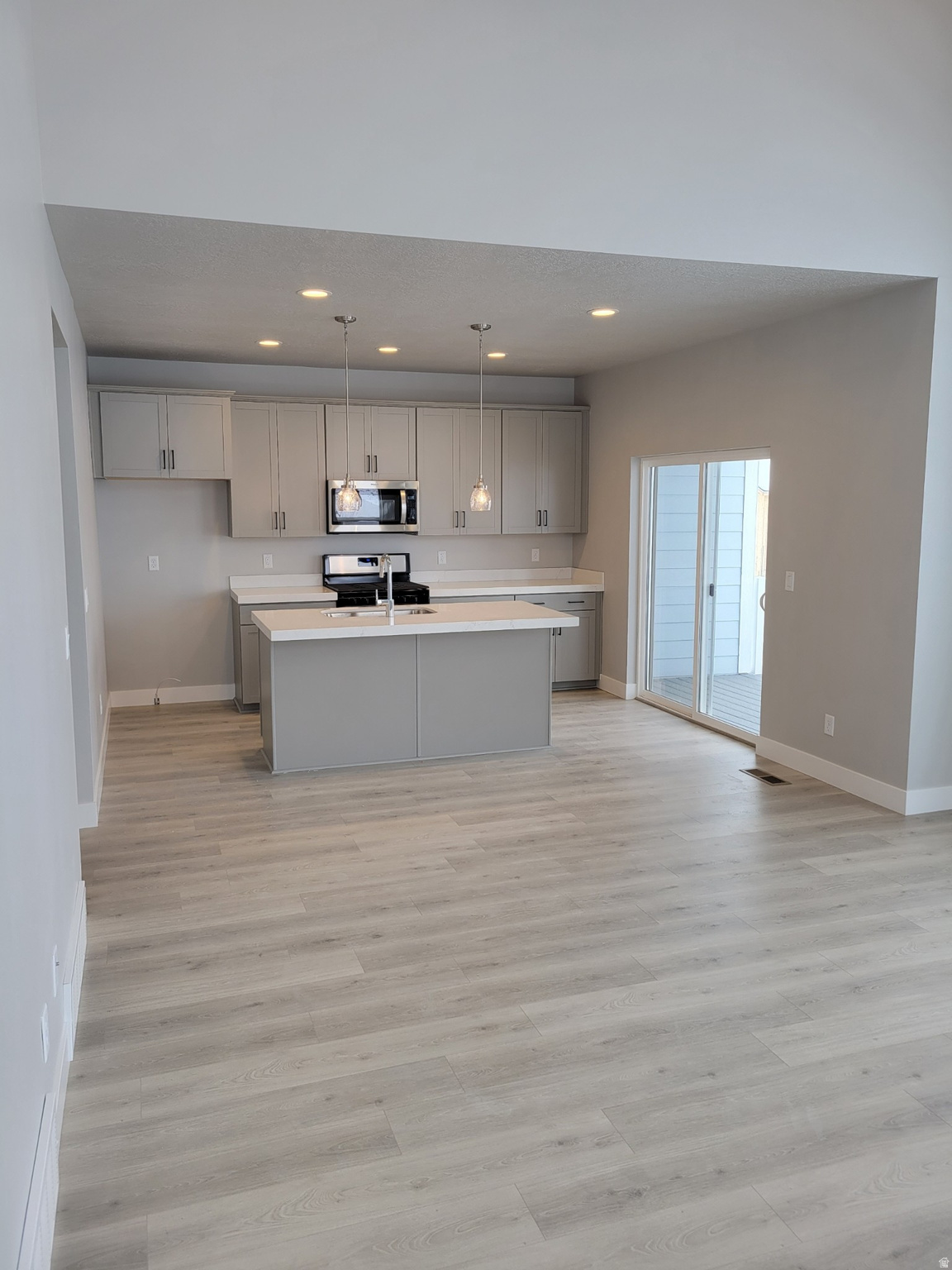 SPRING RUN TOWNHOMES - Residential