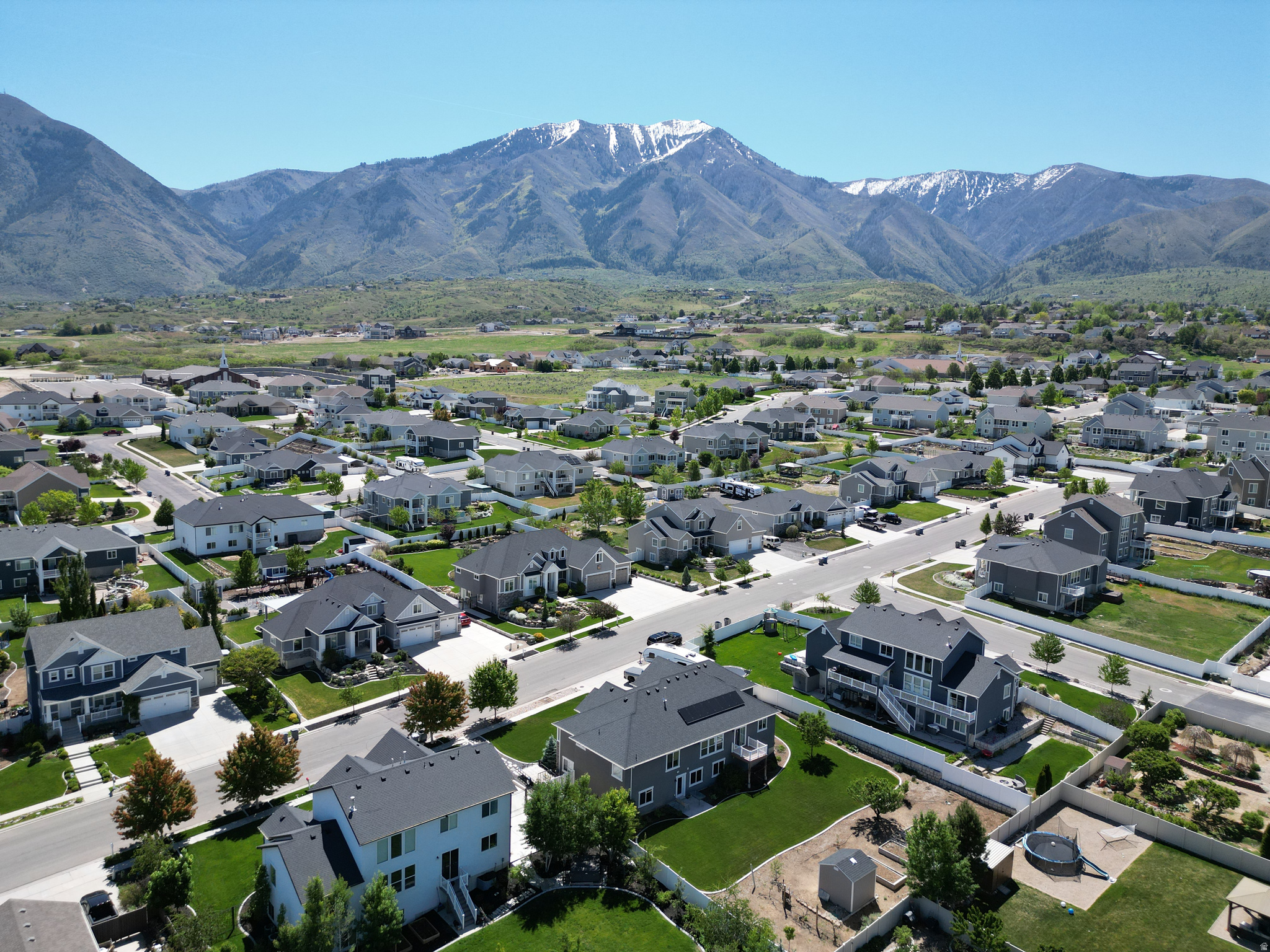 HARRISON HEIGHTS - Residential