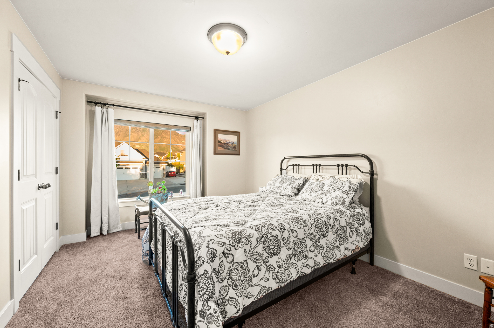 HARRISON HEIGHTS - Residential