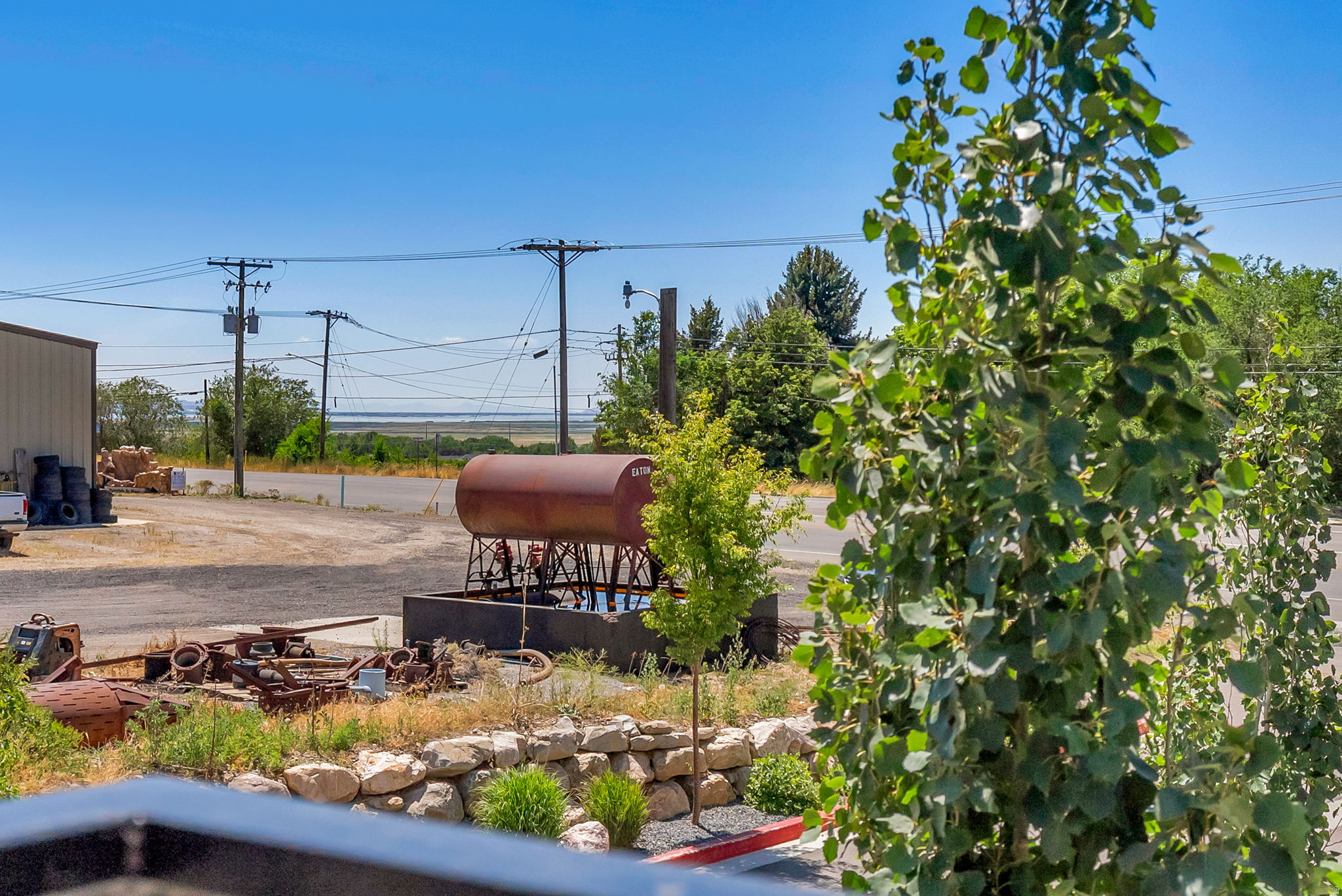 LAKE POINTE - Residential