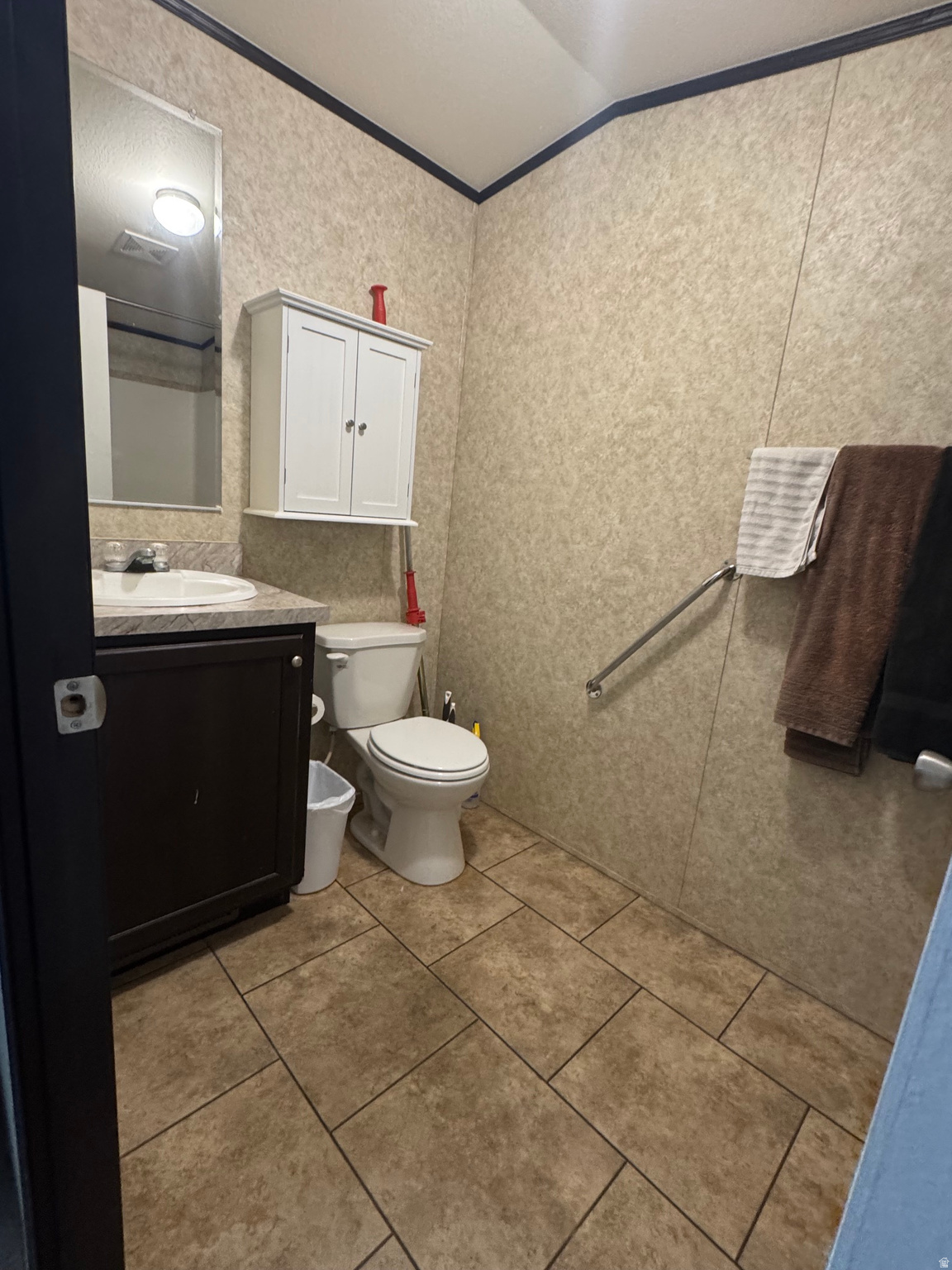 OVERPASS POINT - Residential