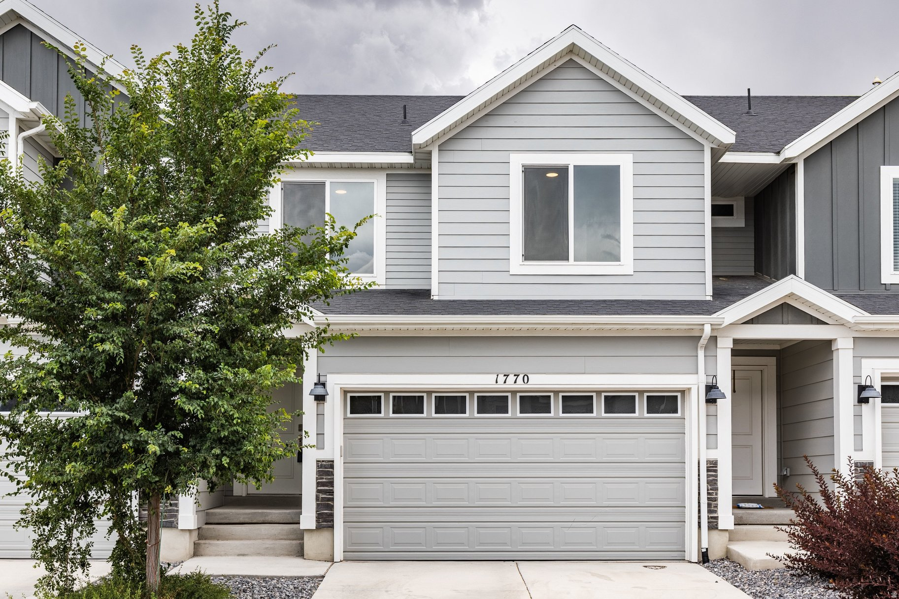 EAGLE POINT - Residential
