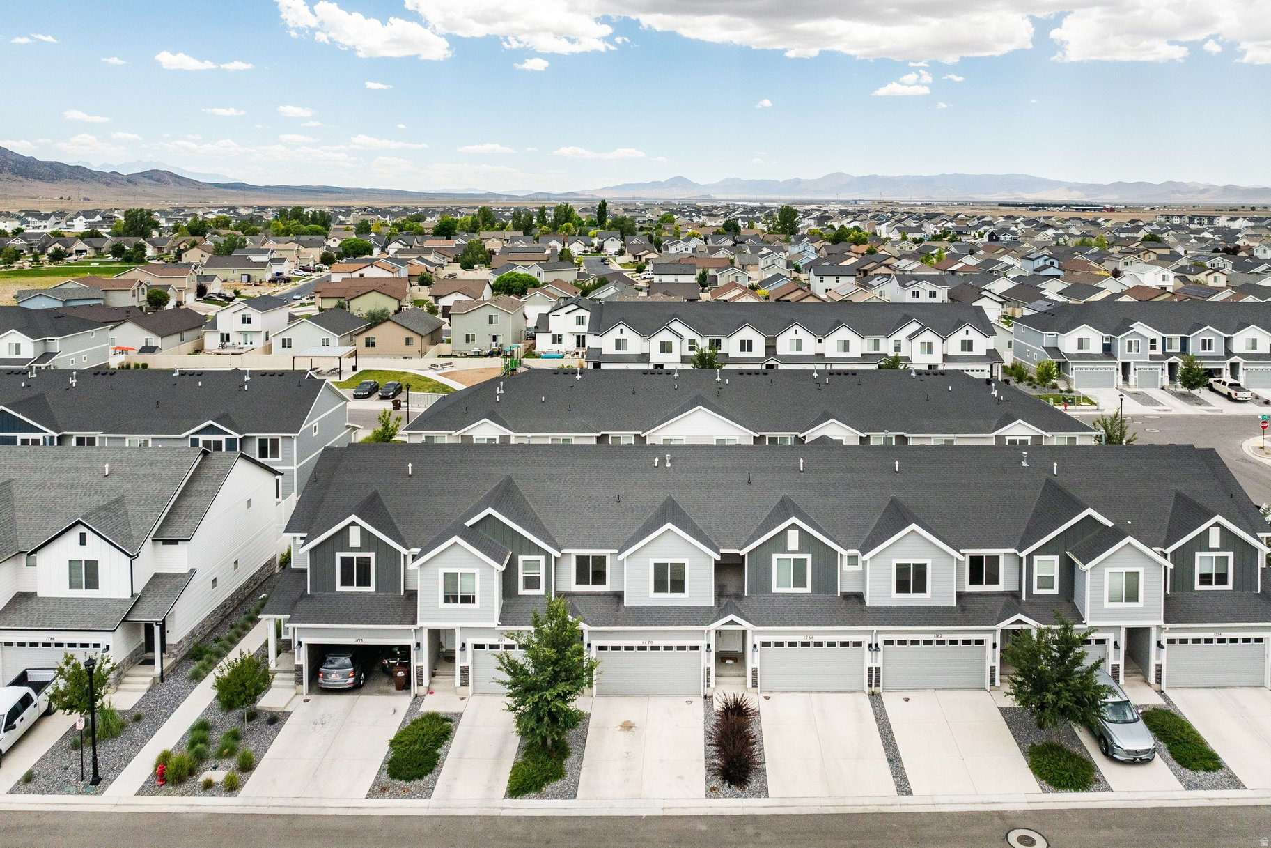 EAGLE POINT - Residential