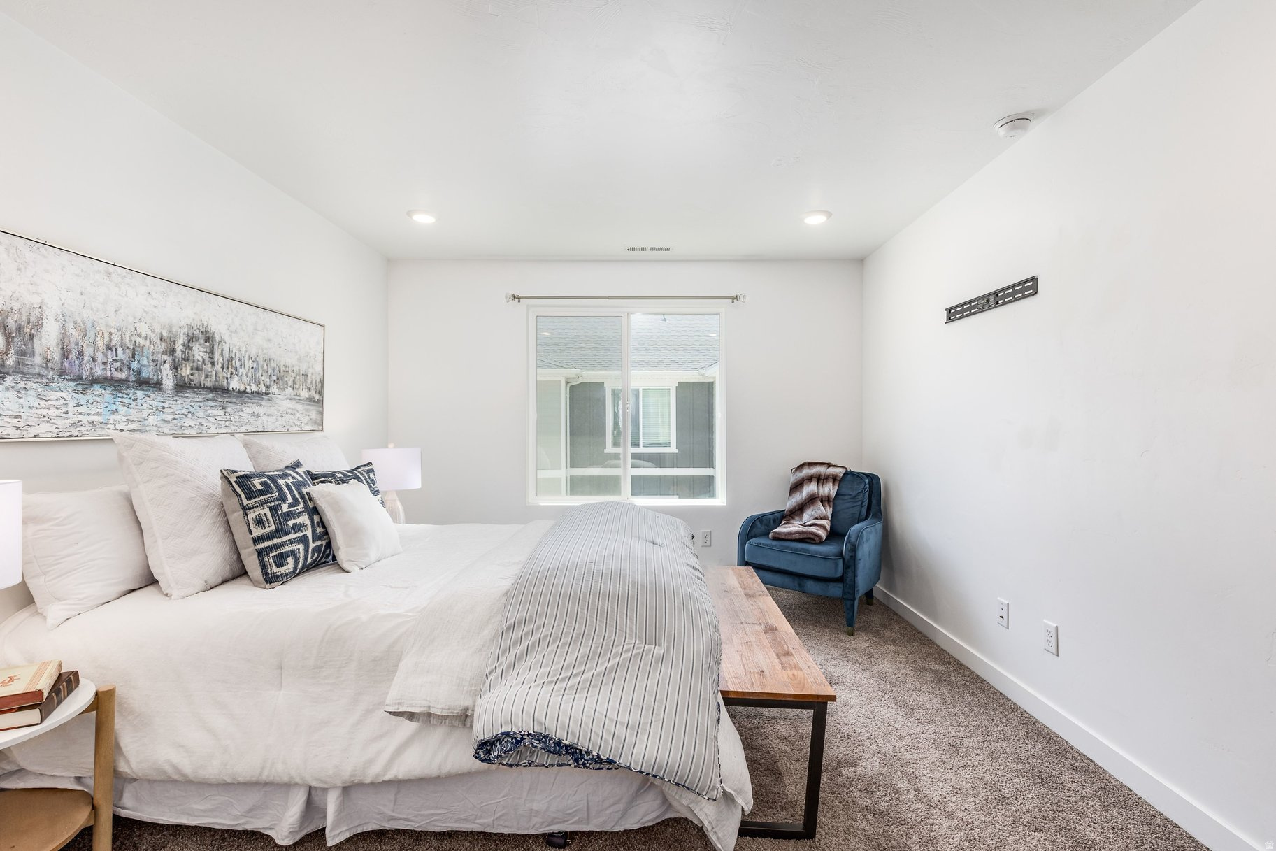 EAGLE POINT - Residential