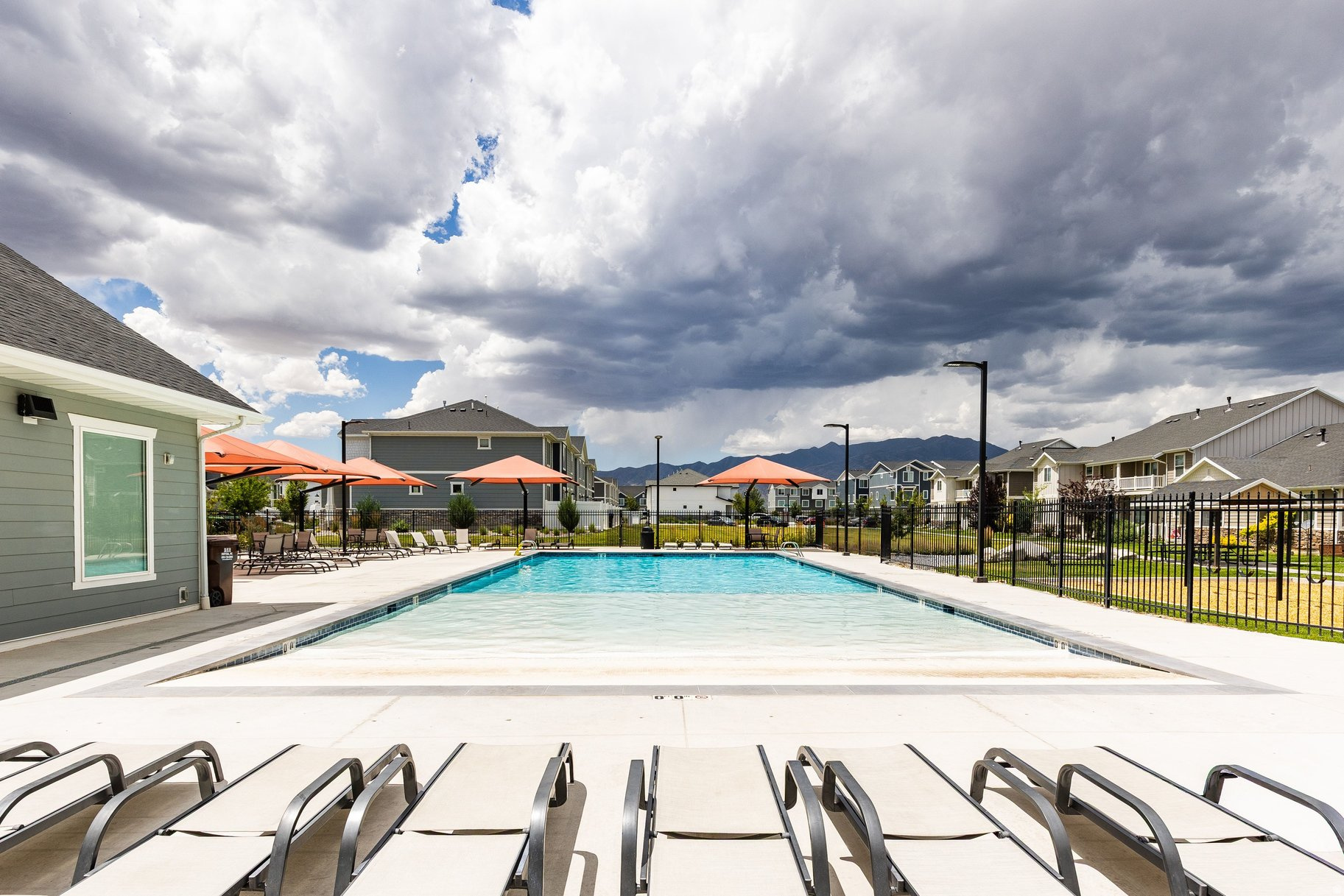 EAGLE POINT - Residential