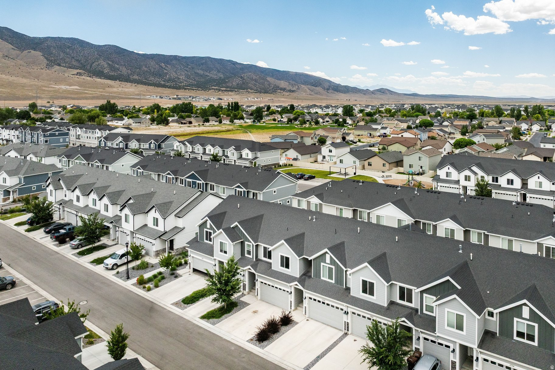 EAGLE POINT - Residential