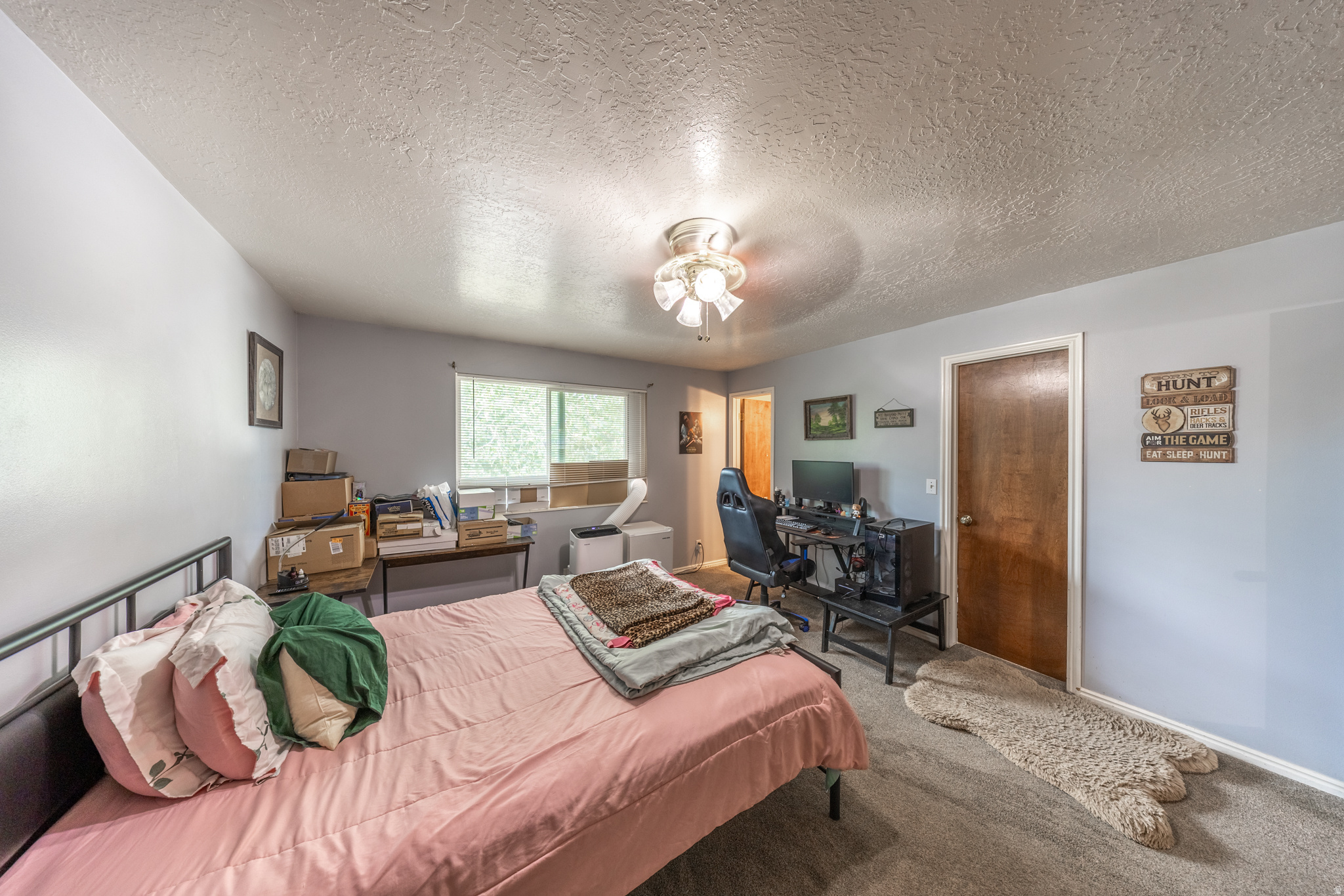 RIVER VALLEY - Residential