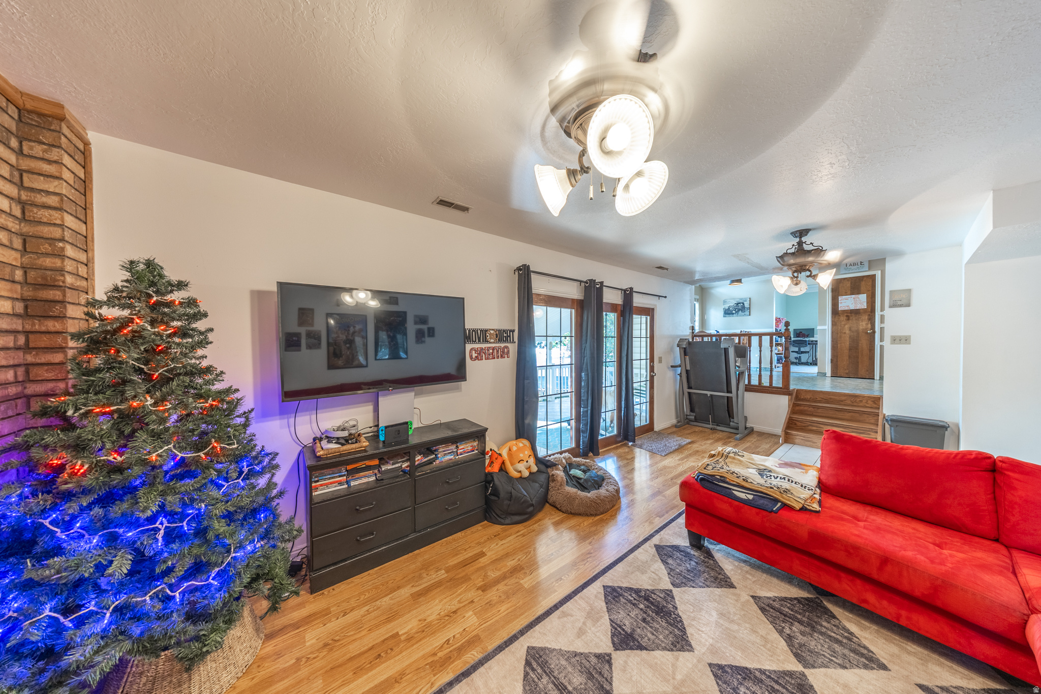 RIVER VALLEY - Residential