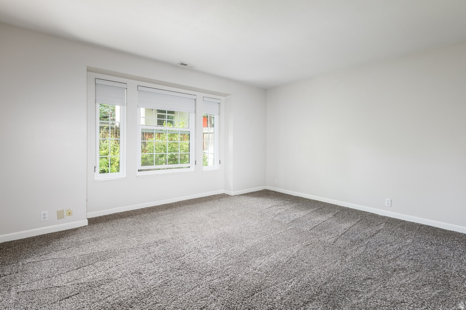 HALLS 5TH AVE CONDM - Residential