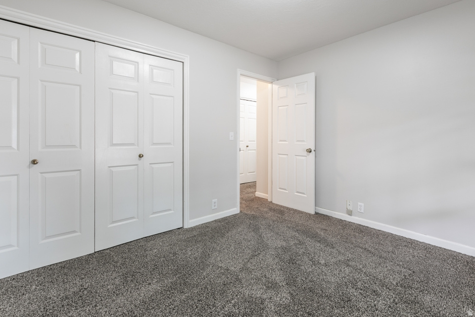 HALLS 5TH AVE CONDM - Residential