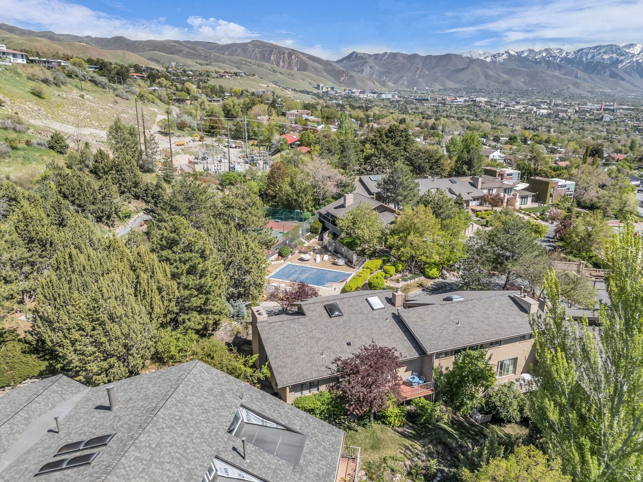 NORTH - Residential
