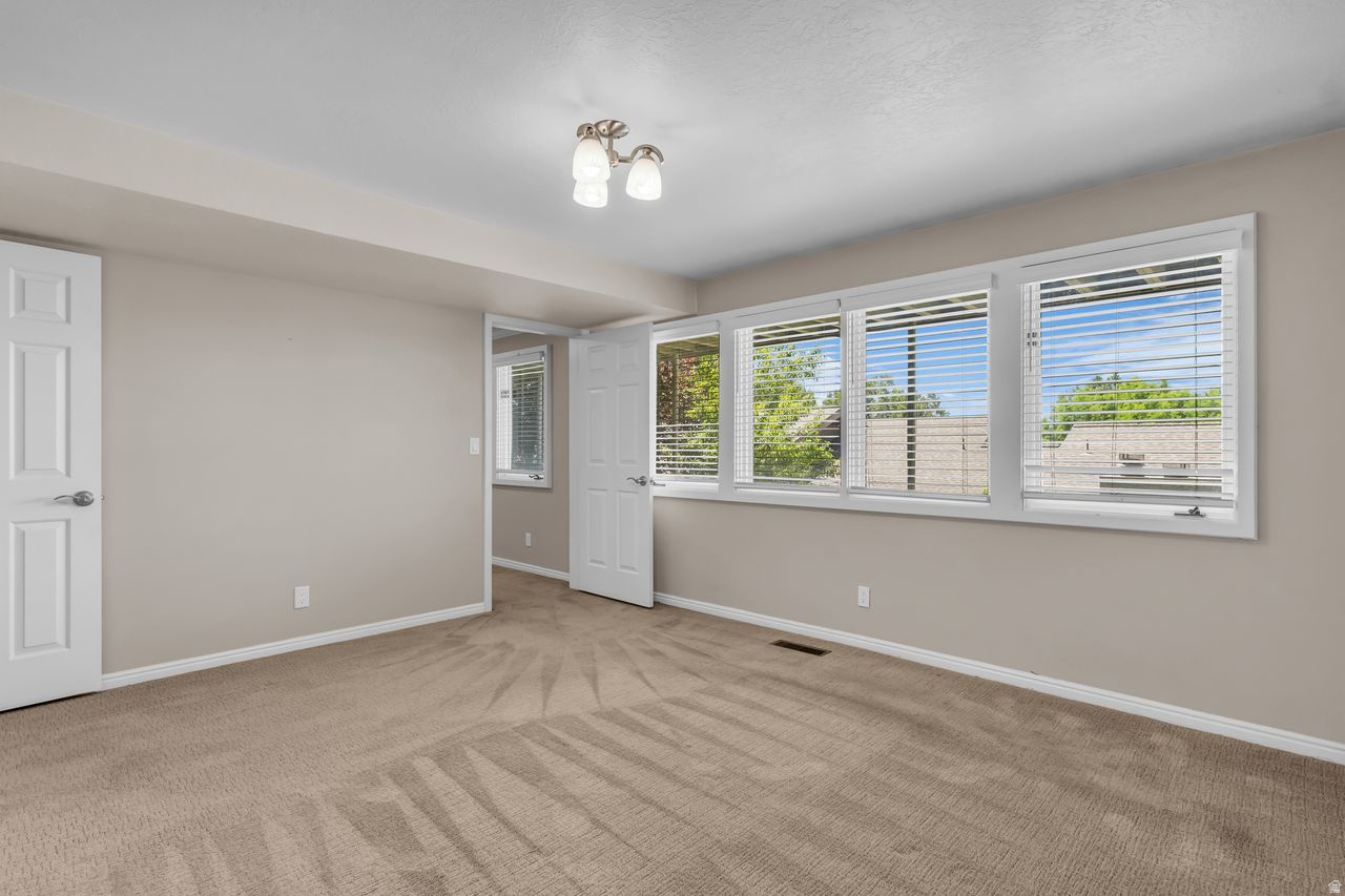 NORTH - Residential