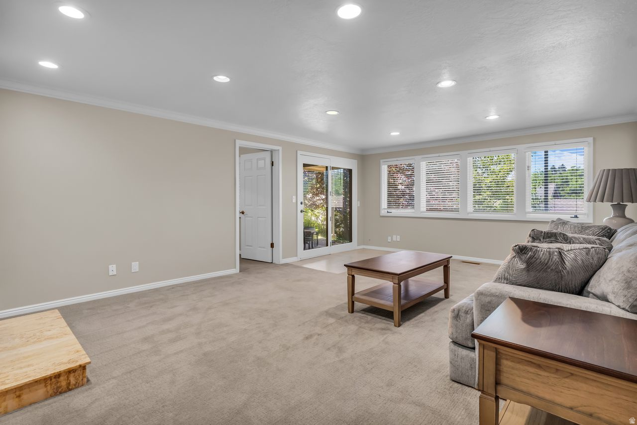NORTH - Residential