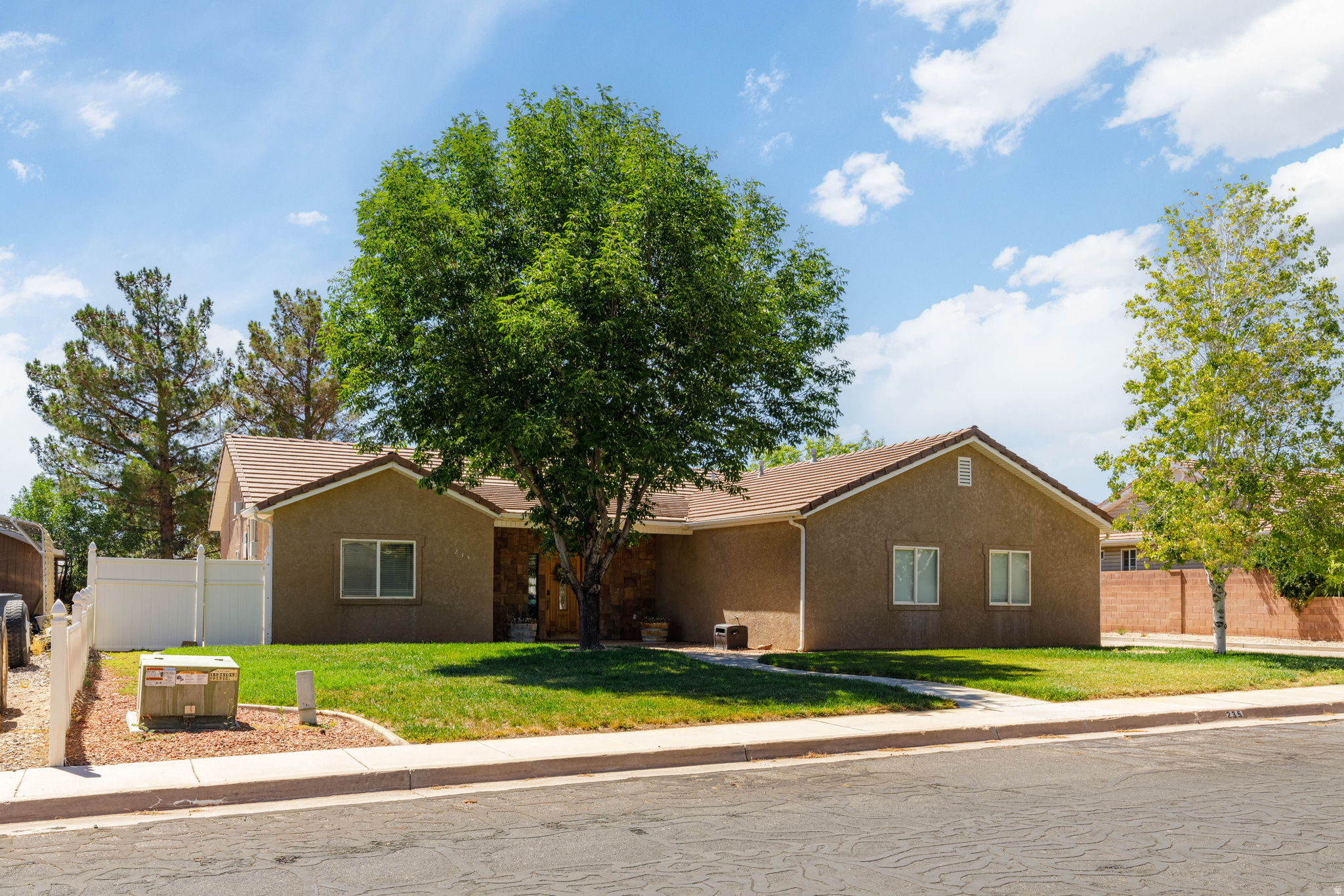MESA VERDE - Residential