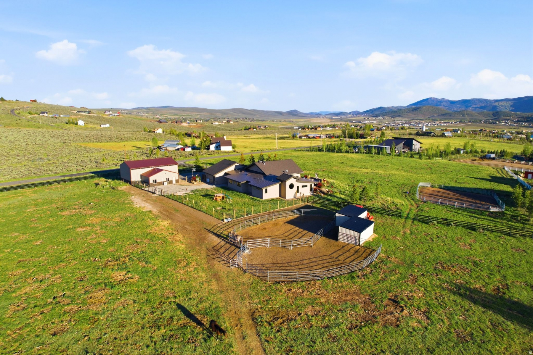SILVER CREEK ESTATES - Residential