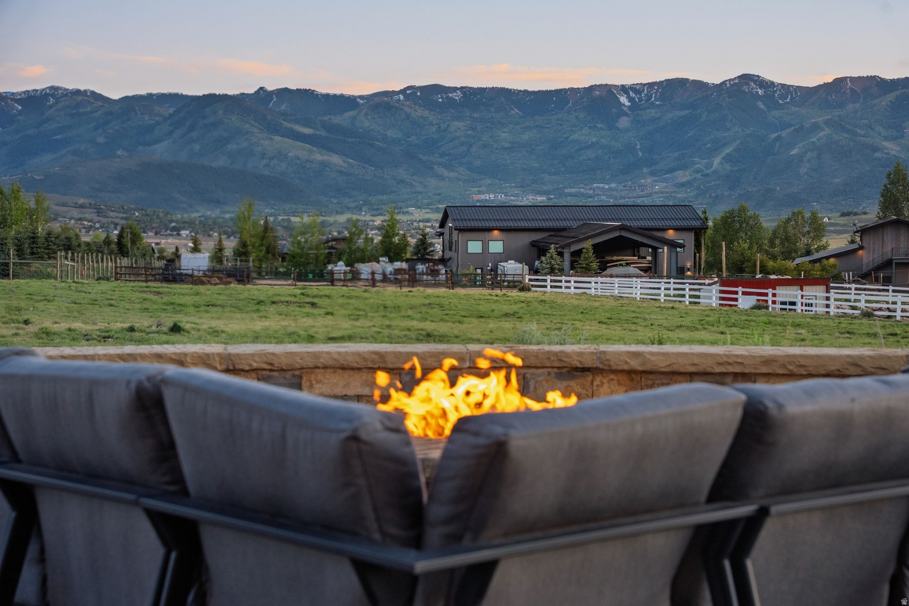SILVER CREEK ESTATES - Residential