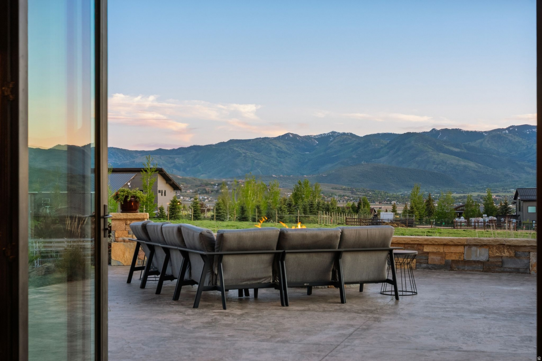 SILVER CREEK ESTATES - Residential