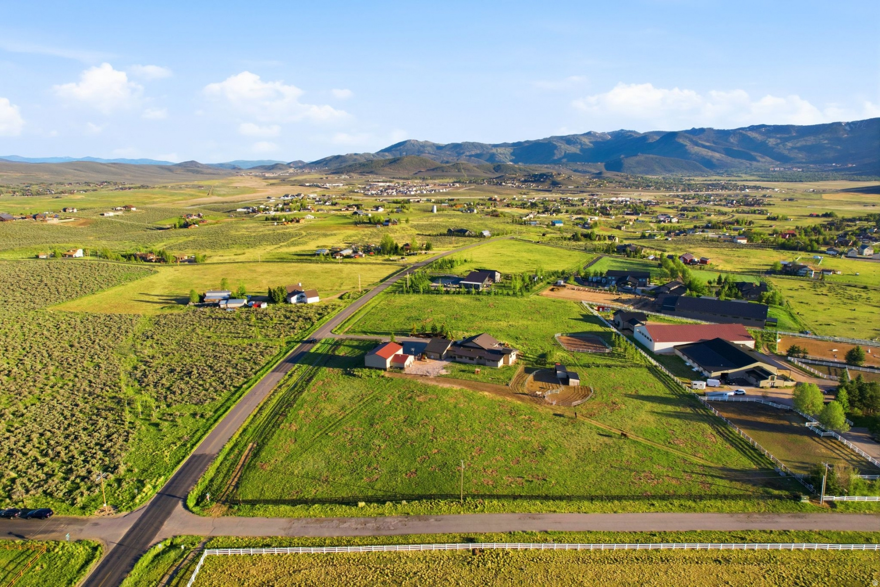 SILVER CREEK ESTATES - Residential