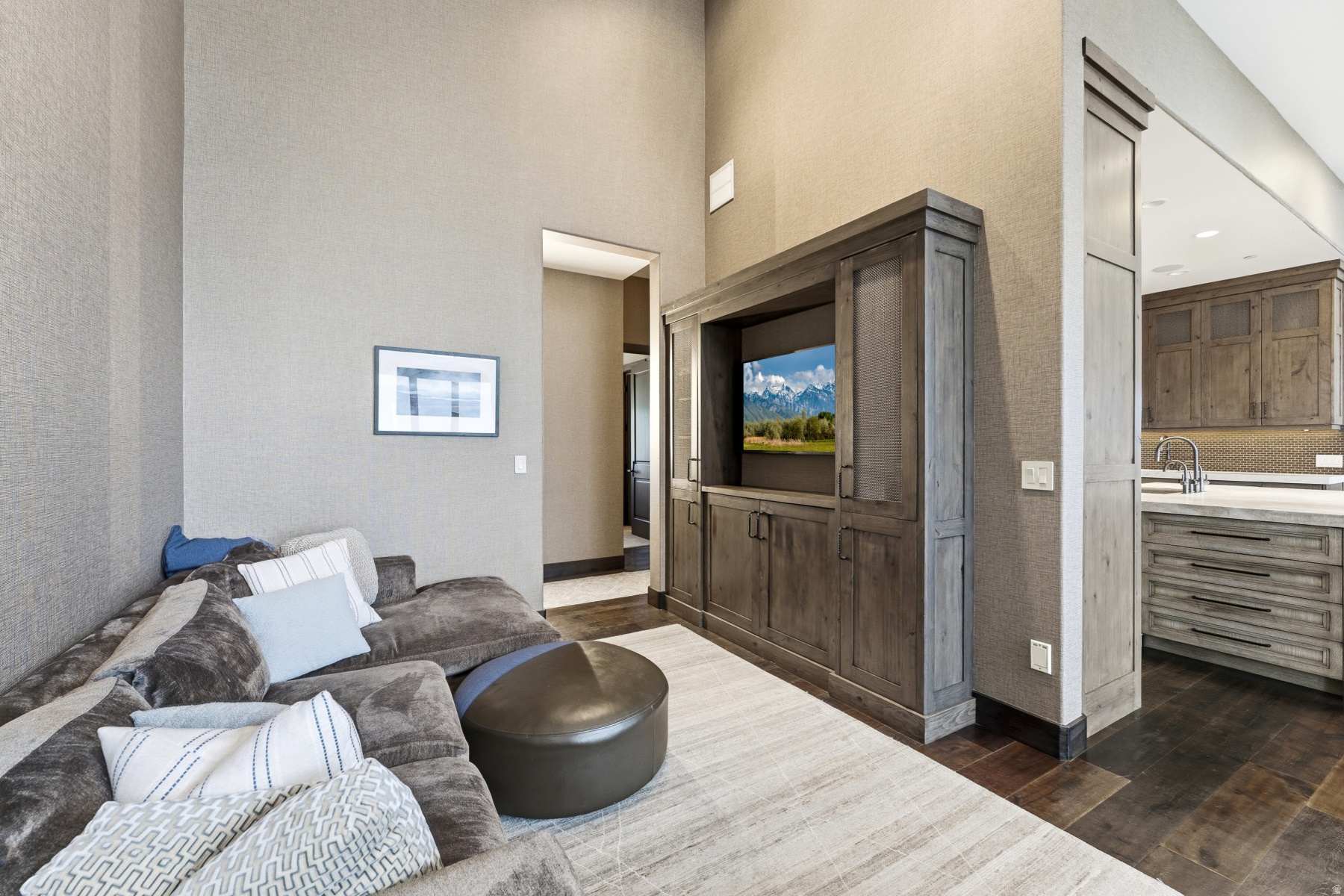 SILVER CREEK ESTATES - Residential