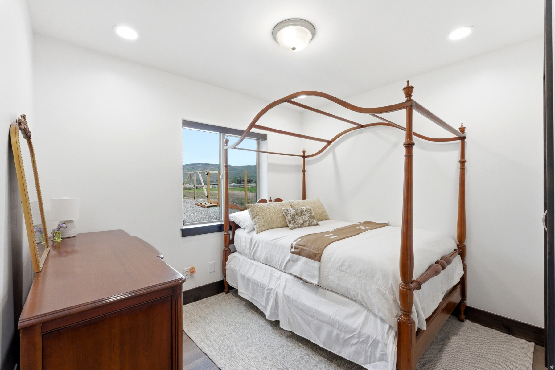 SILVER CREEK ESTATES - Residential
