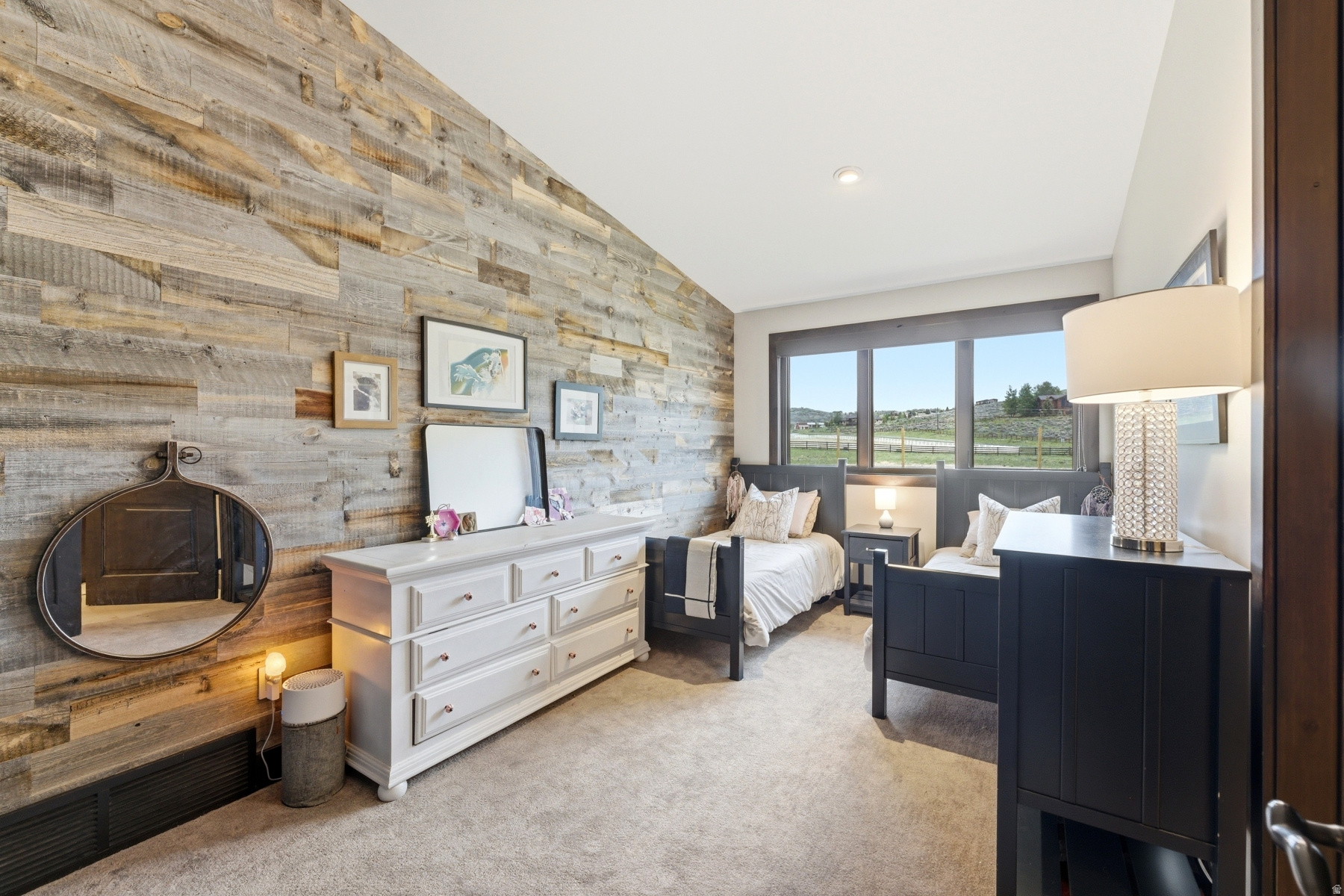 SILVER CREEK ESTATES - Residential