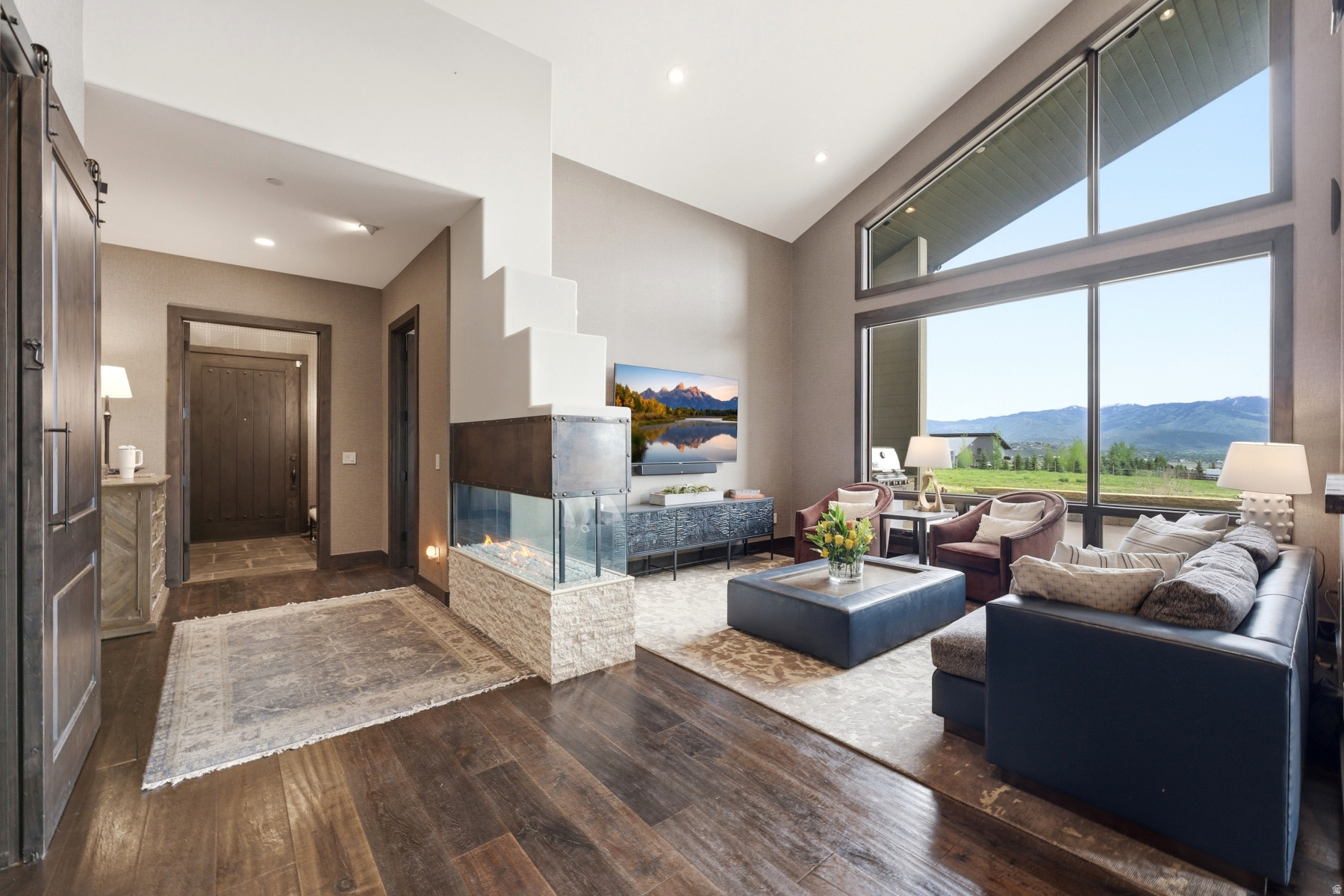 SILVER CREEK ESTATES - Residential