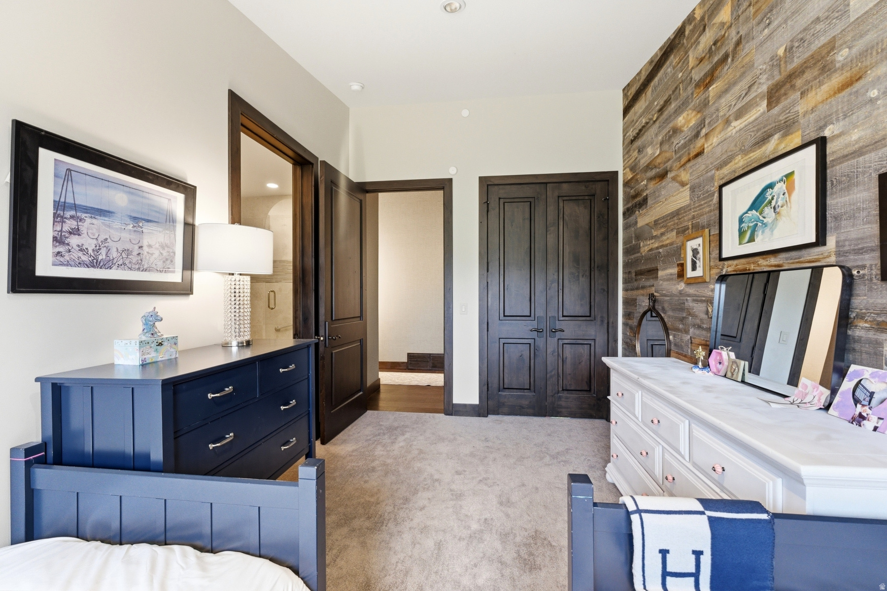 SILVER CREEK ESTATES - Residential