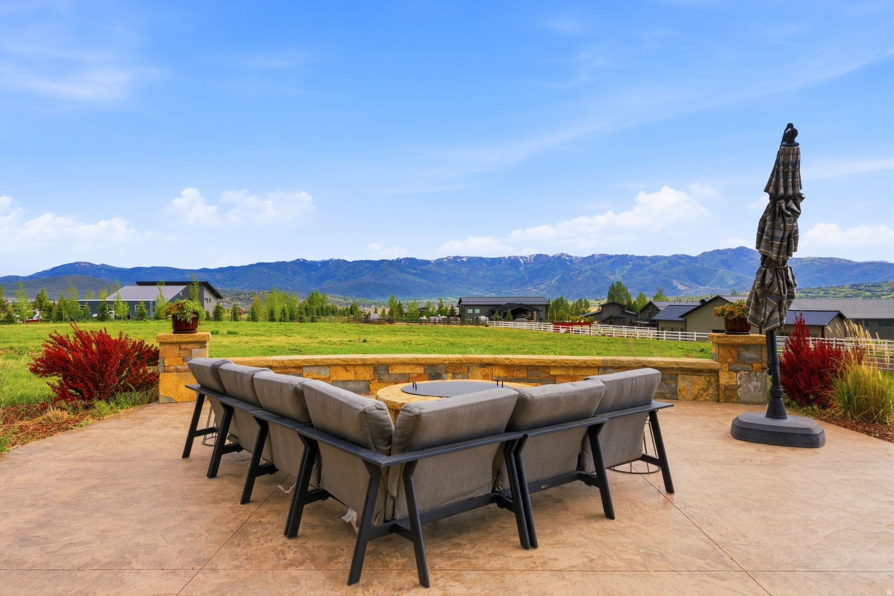 SILVER CREEK ESTATES - Residential