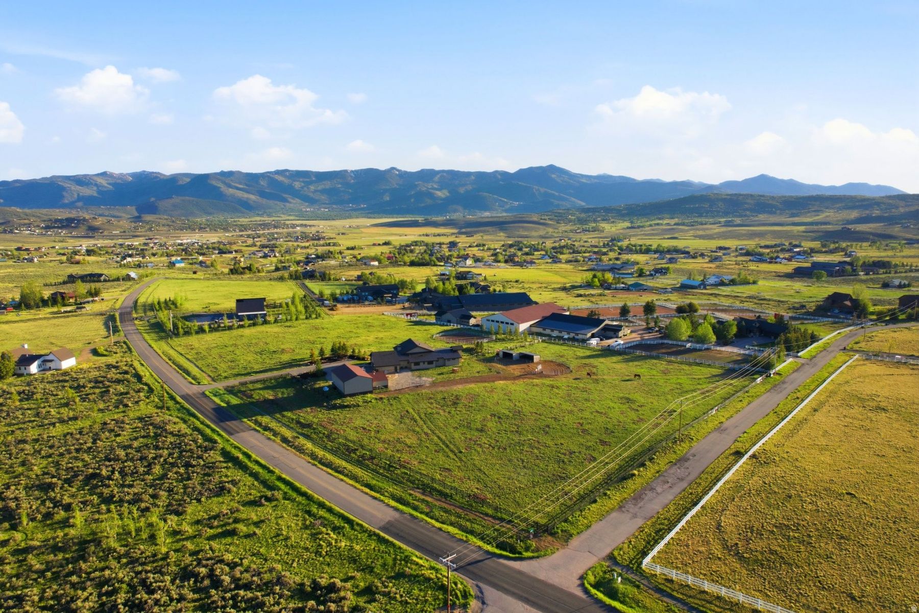 SILVER CREEK ESTATES - Residential
