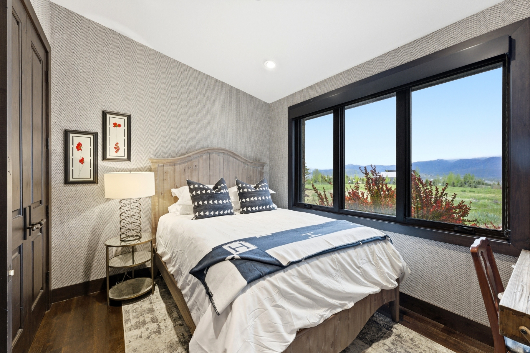 SILVER CREEK ESTATES - Residential