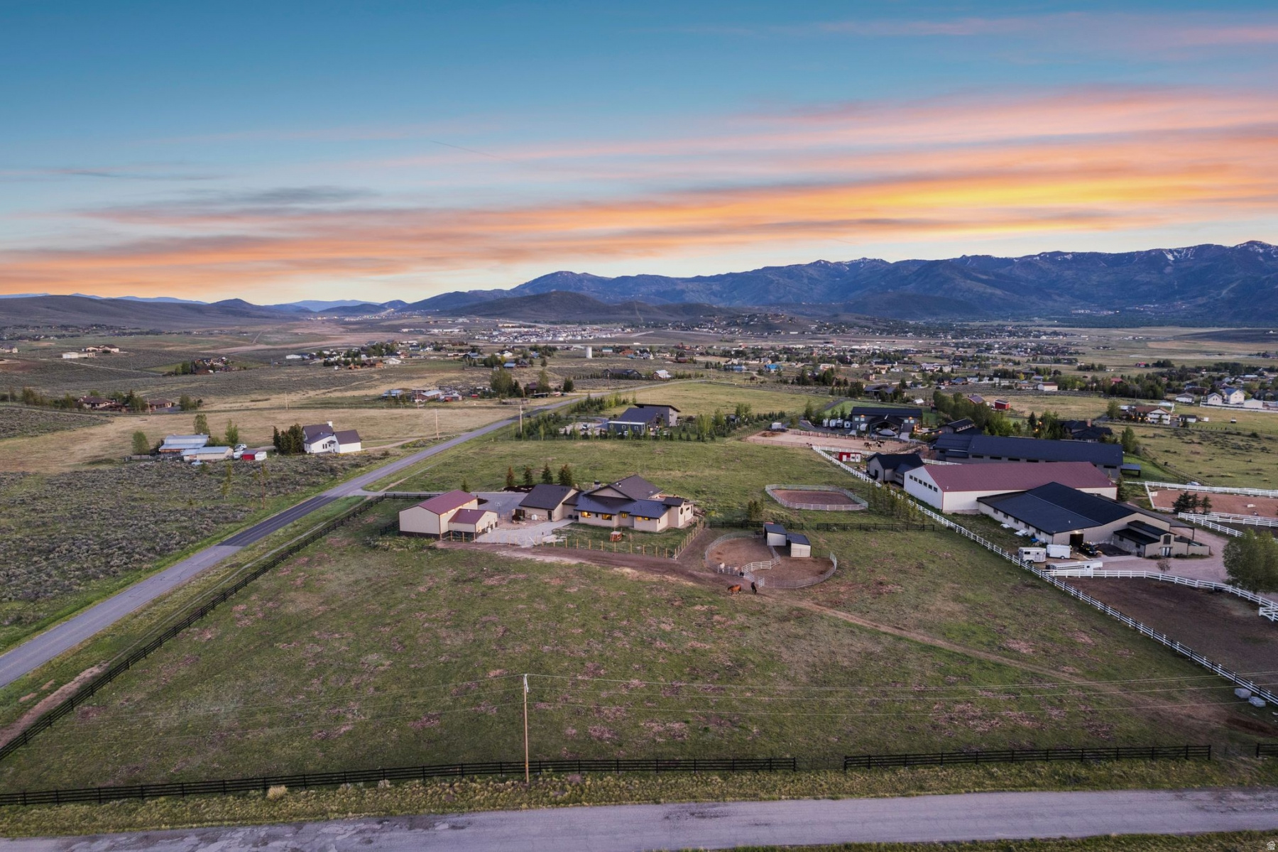 SILVER CREEK ESTATES - Residential