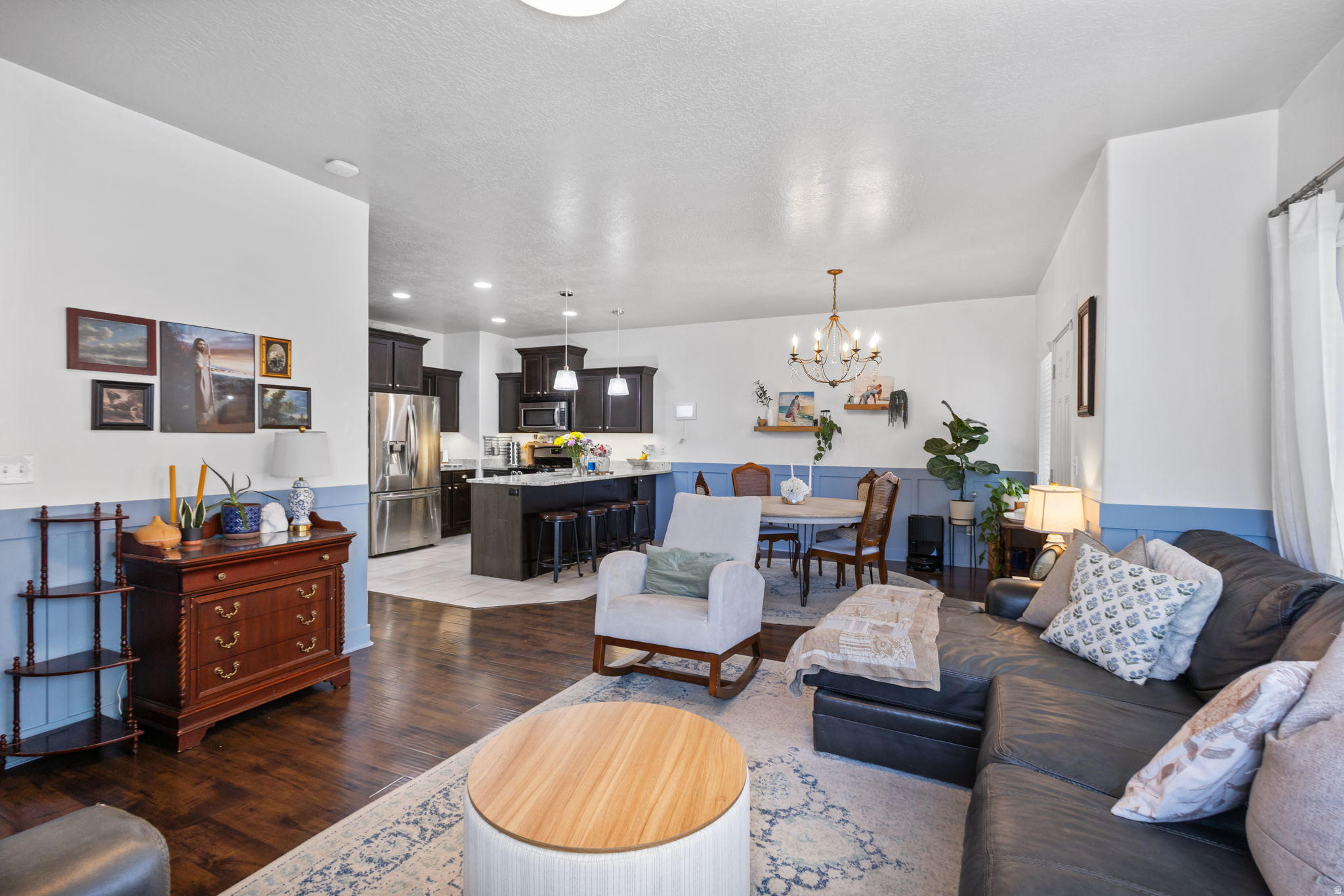 SARATOGA SPRINGS - Residential