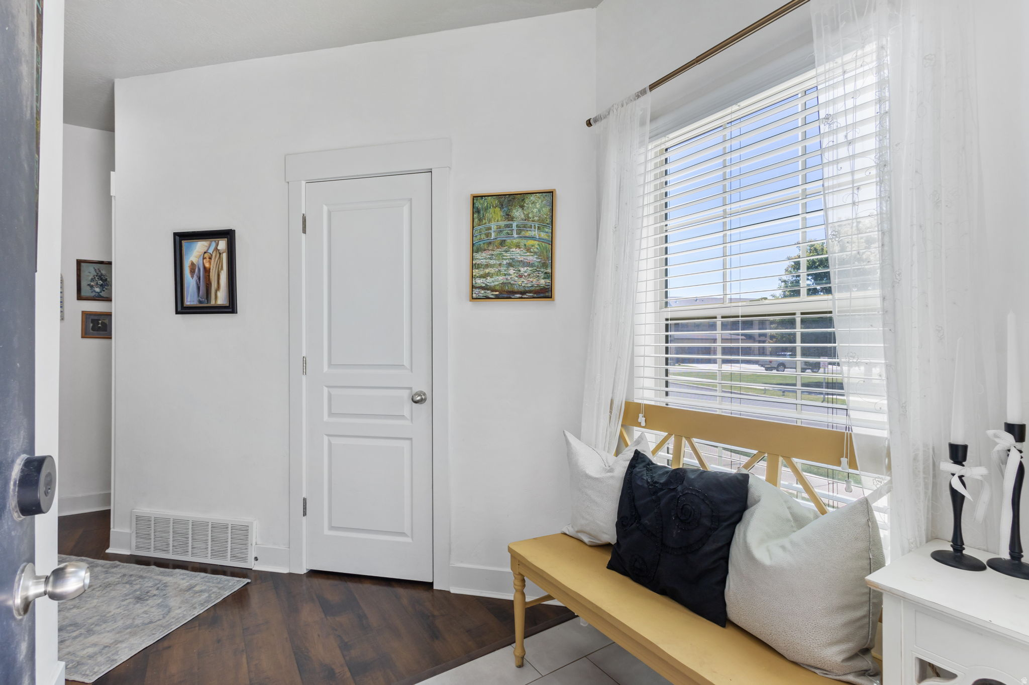 SARATOGA SPRINGS - Residential