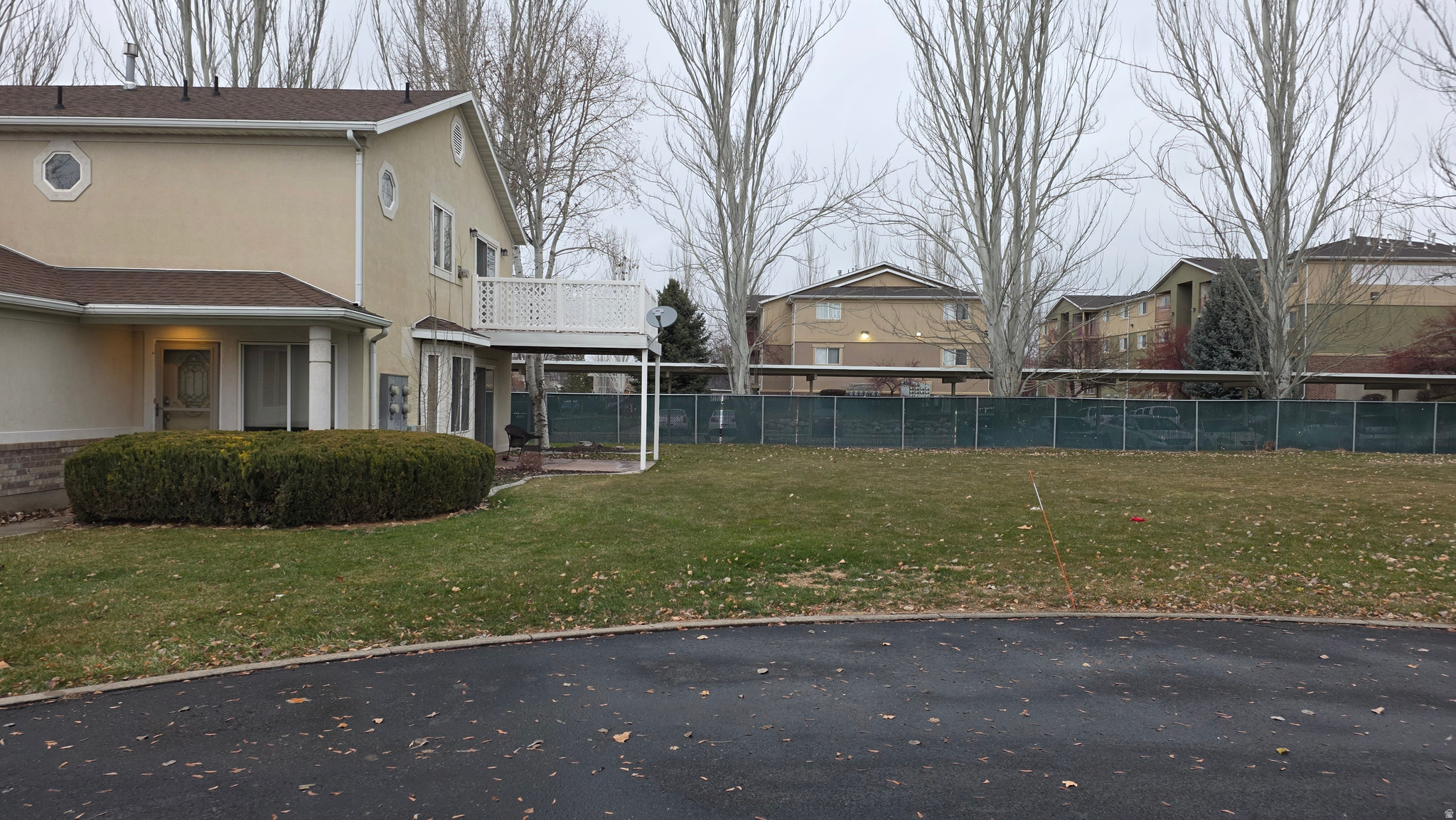 DEVONSHIRE DOWNS - Residential