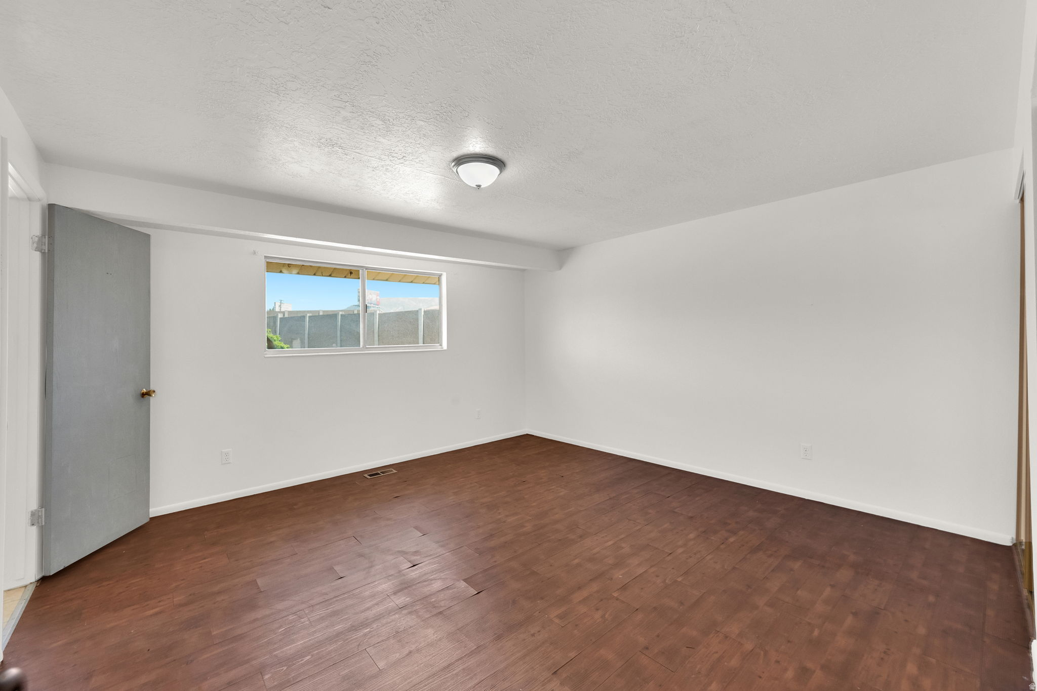 VALHALLA ESTATES - Residential