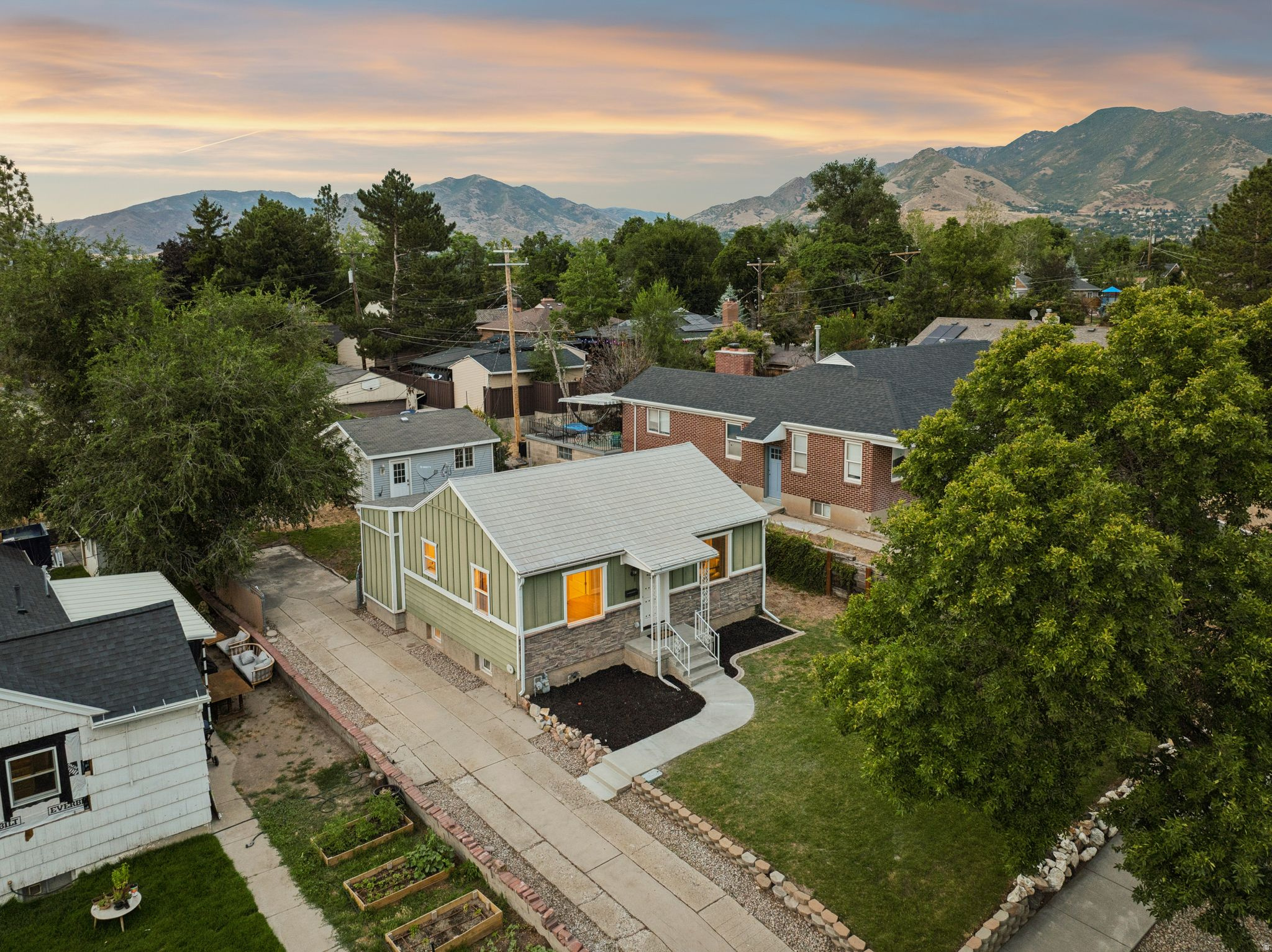 HIGHLAND PARK - Residential