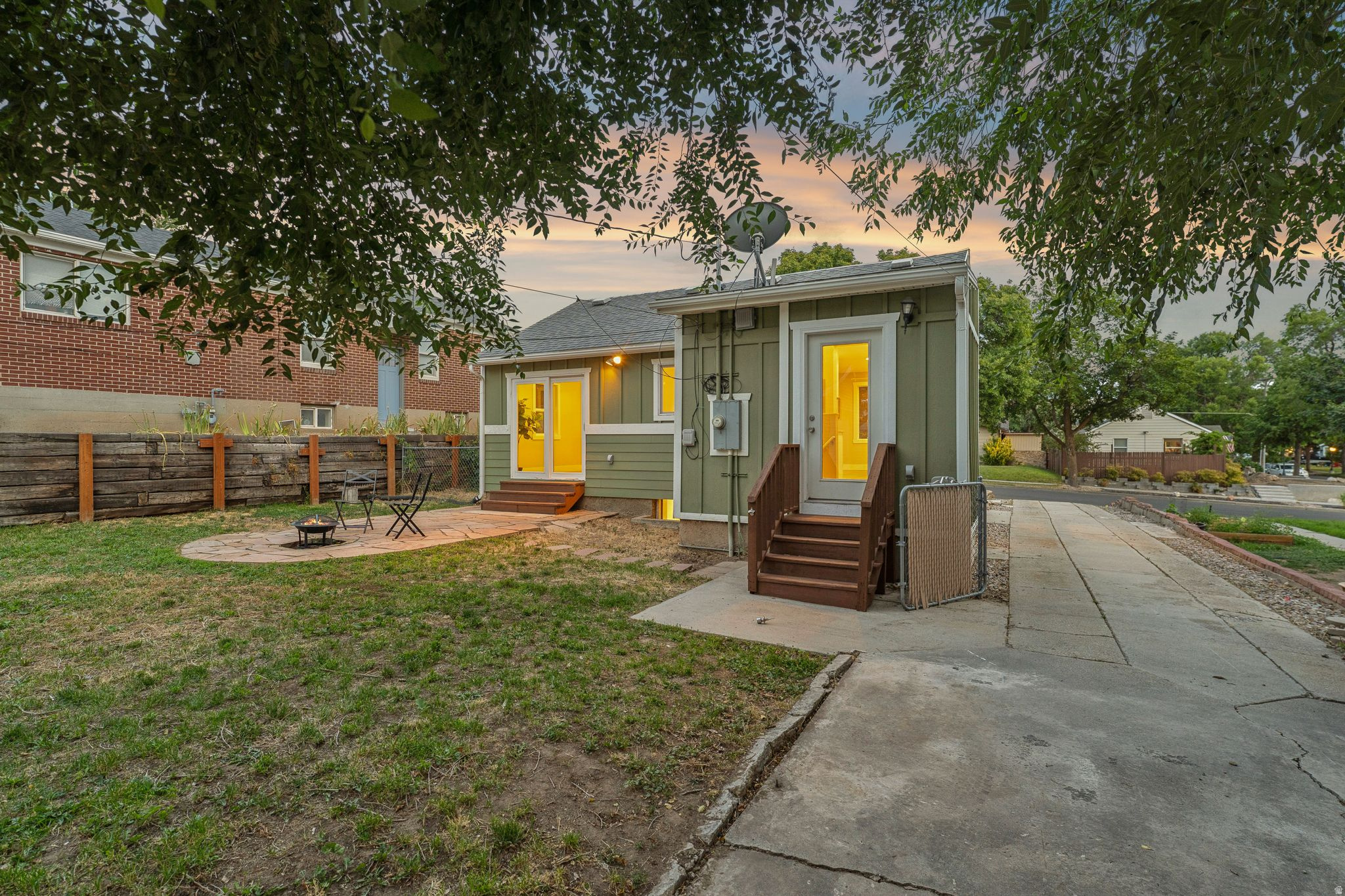 HIGHLAND PARK - Residential