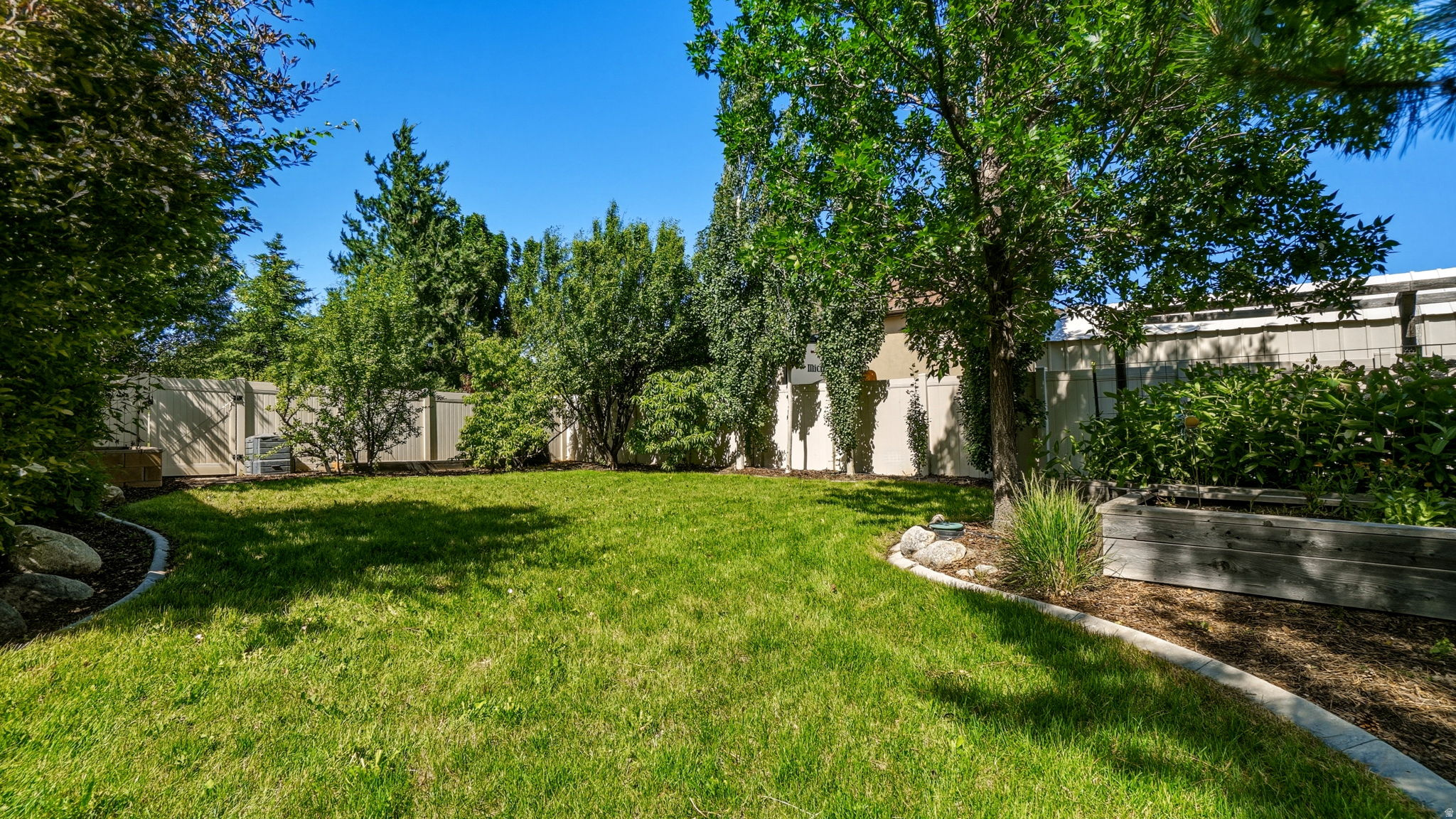 BLOSSOM MEADOWS - Residential