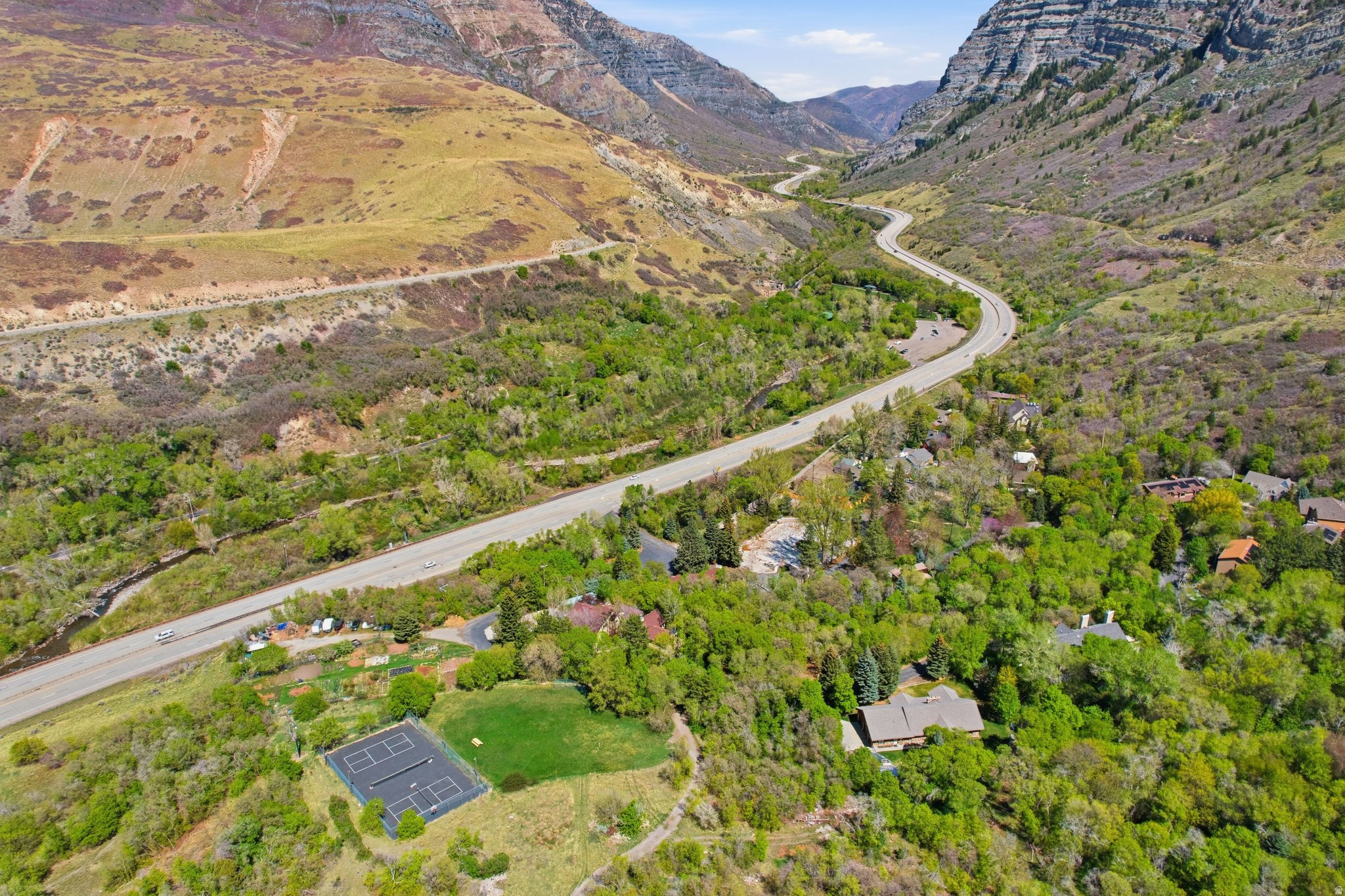 SPRINGDELL - Residential