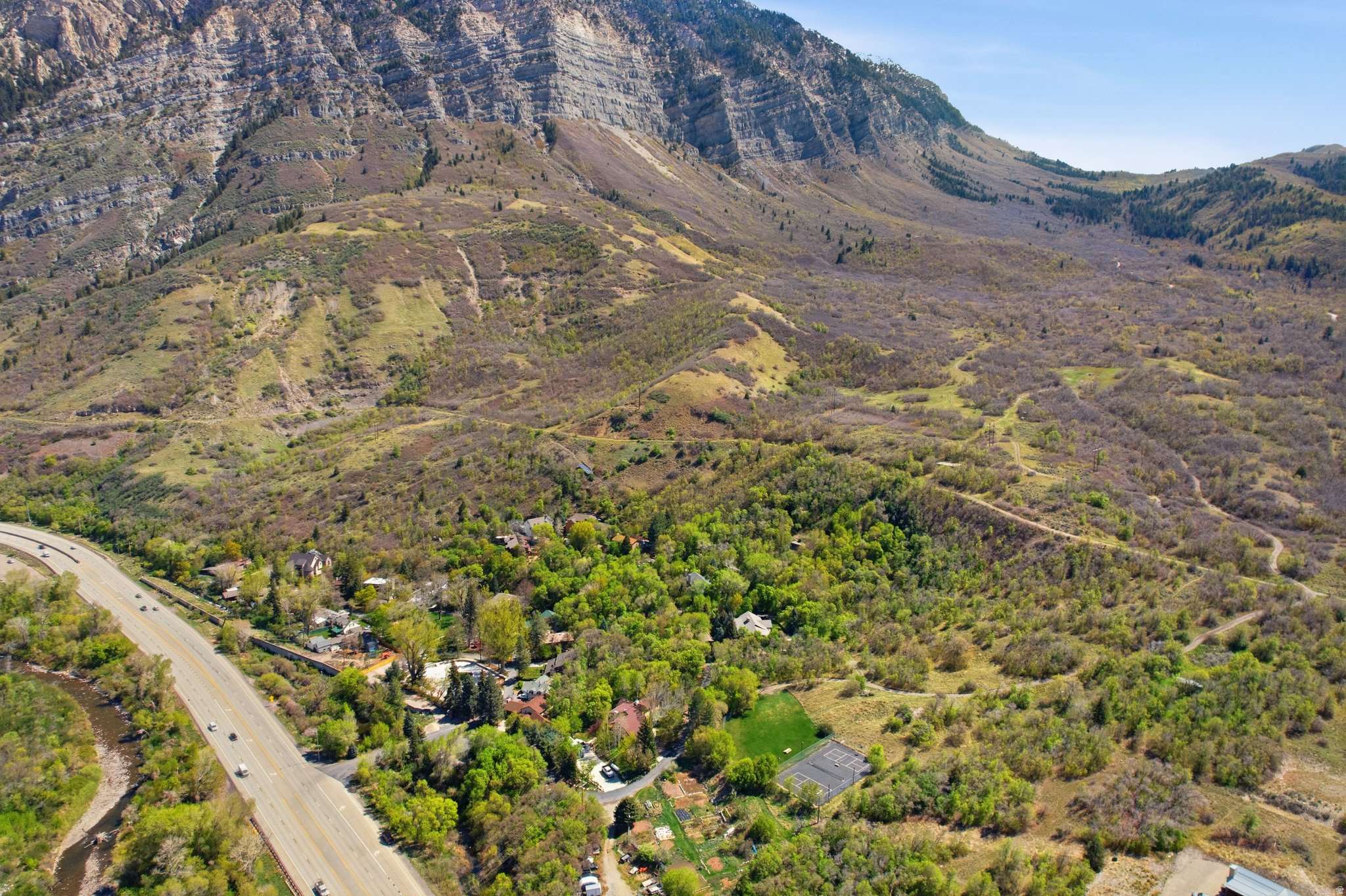 SPRINGDELL - Residential