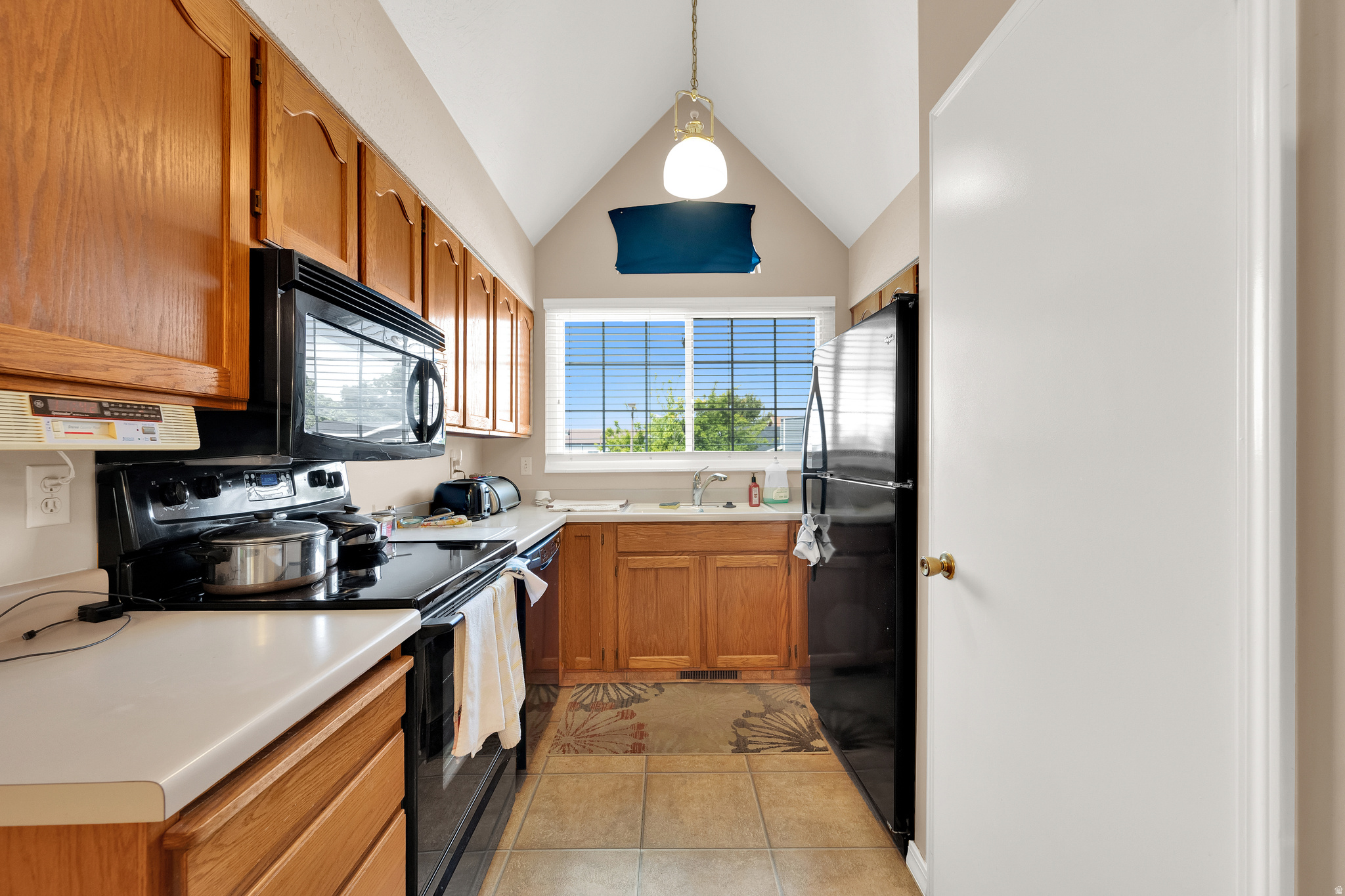 EAGLEBROOK ESTATES II - Residential
